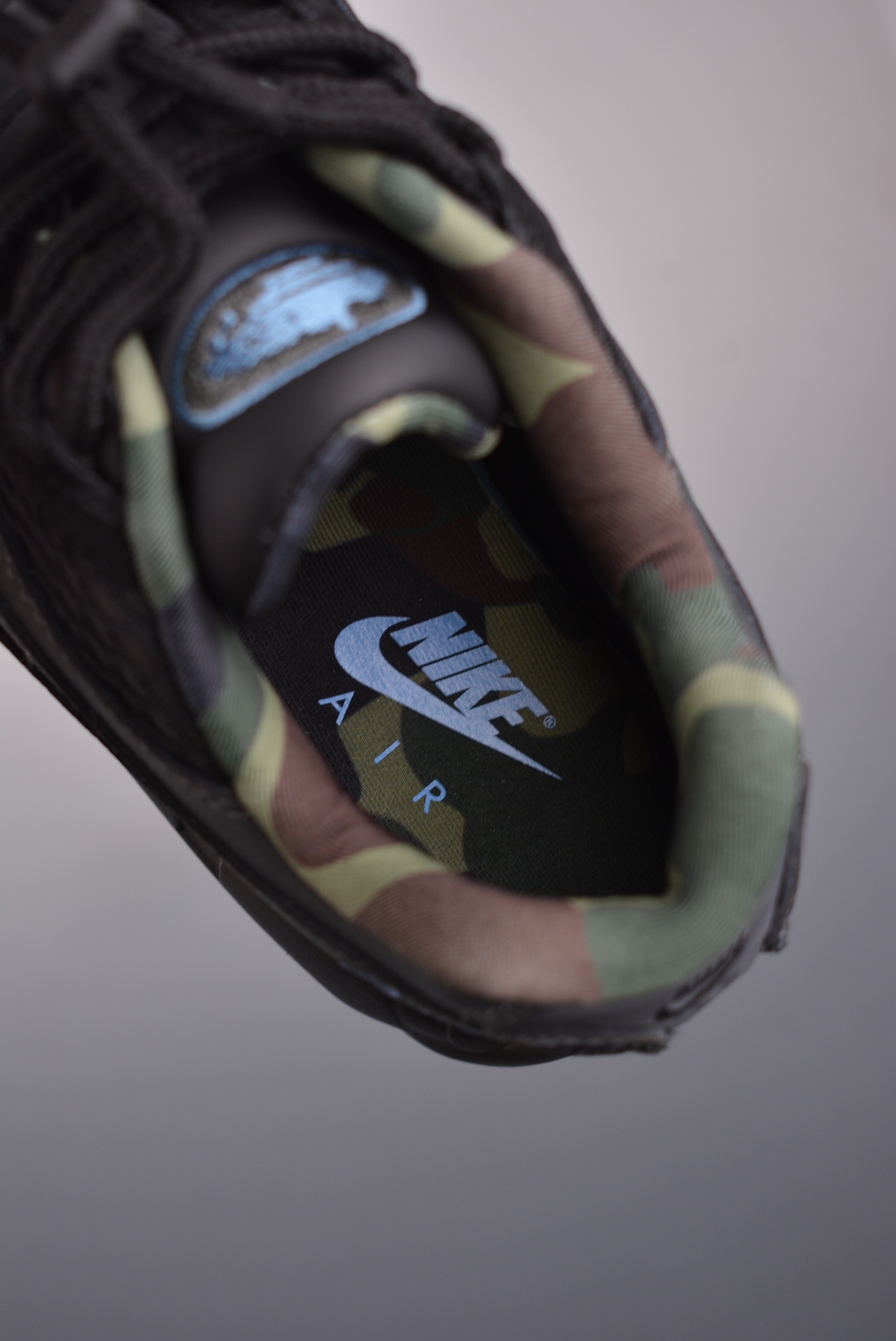 NIKE Air Max 95 air cushion running shoes black blue camouflage