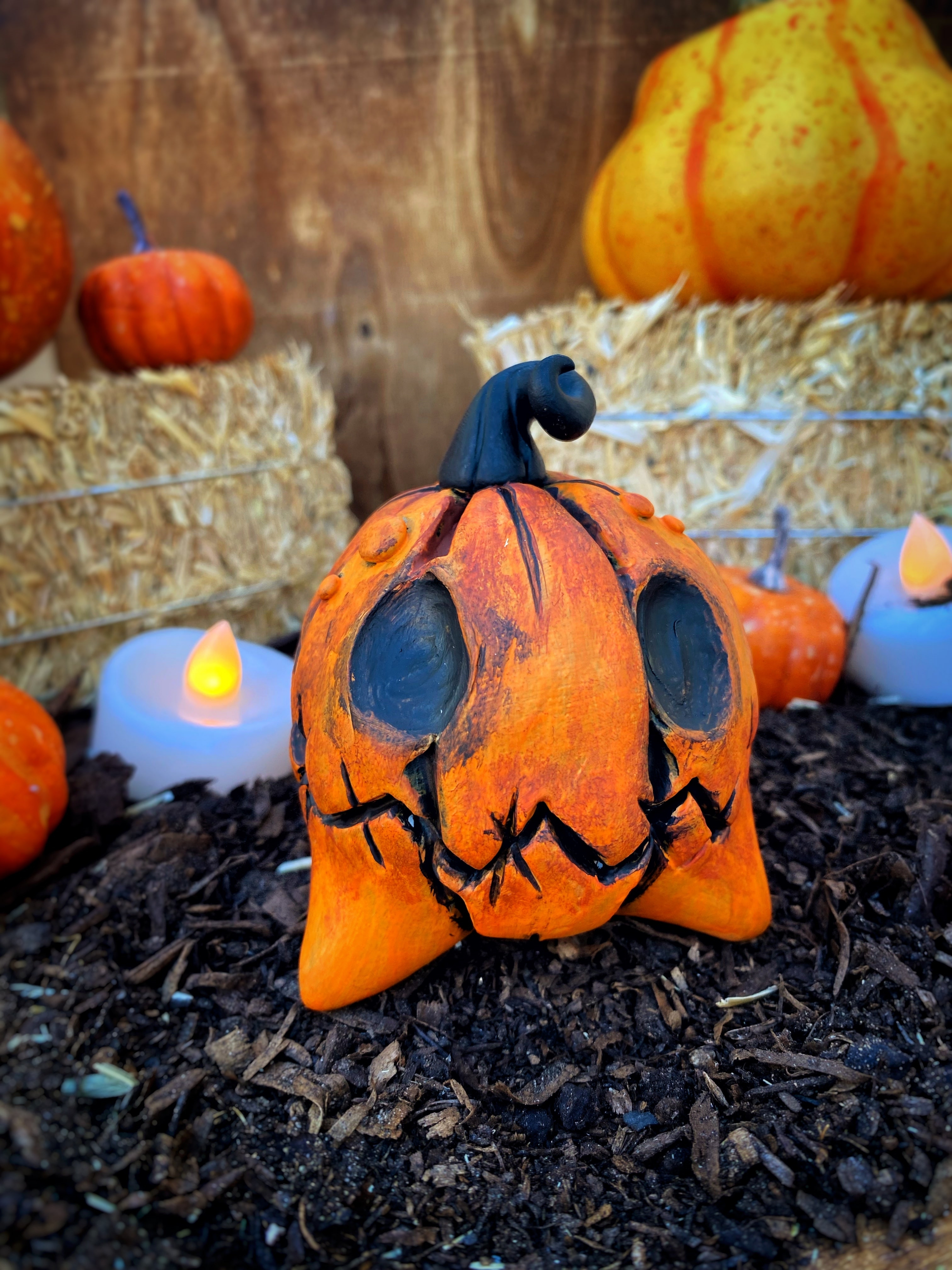 💥Daily Sales of 1000+🔥Puppy Pumpkin 🎃 Sculpture