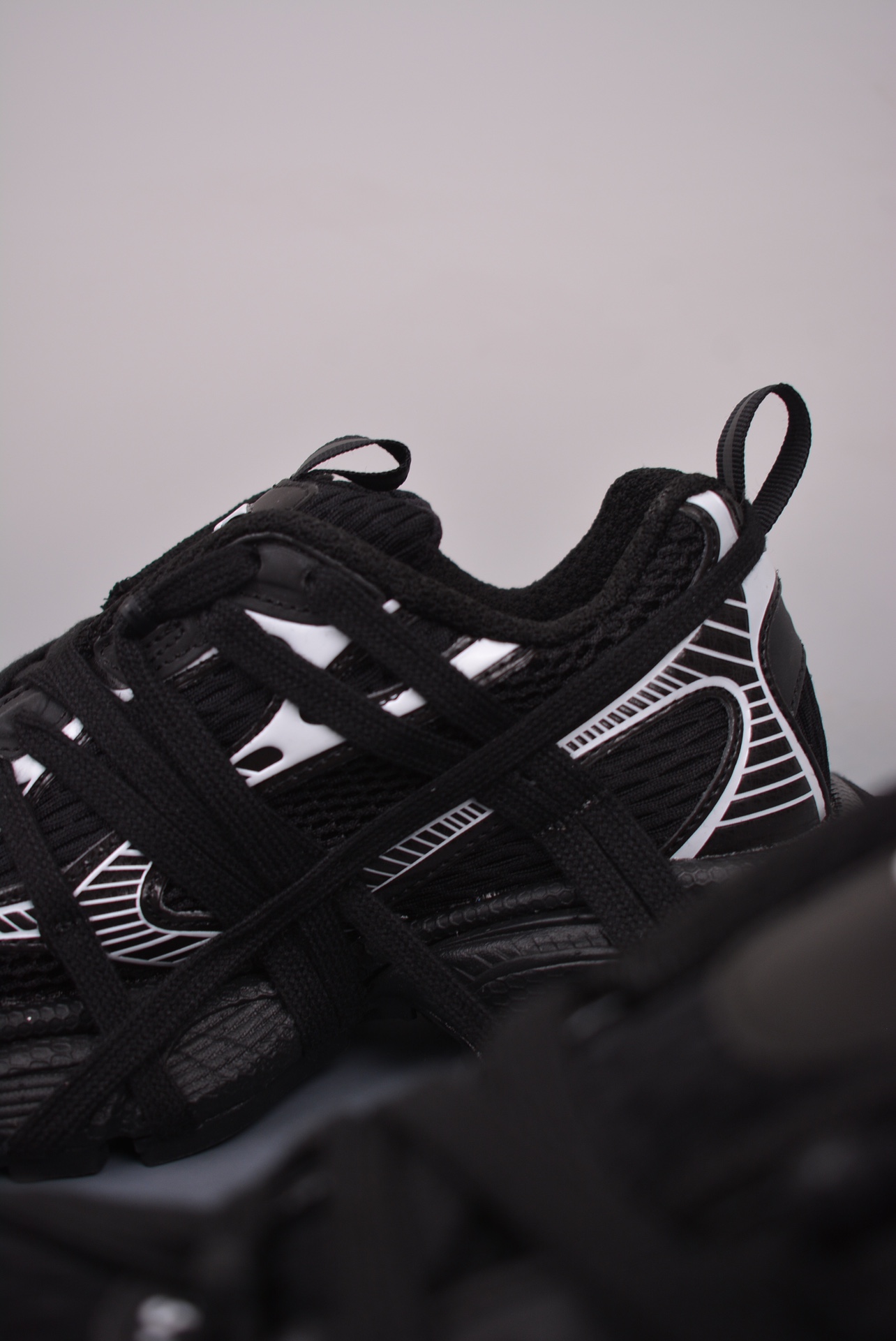 BALENCIAGA 3XL Extreme Lace Sneakers Black and White
