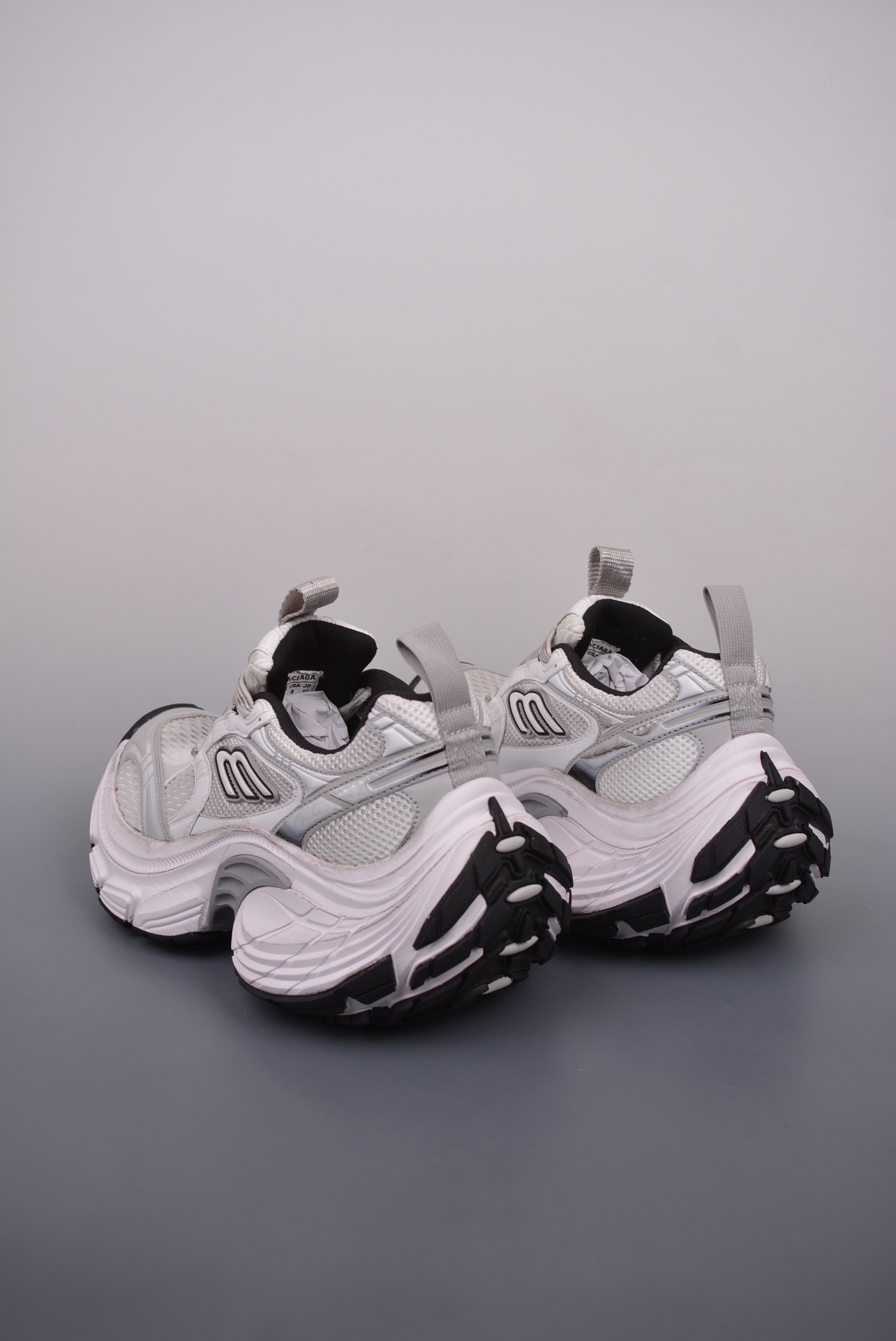BALENCIAGA Cargo Sneaker 10XL White Distressed