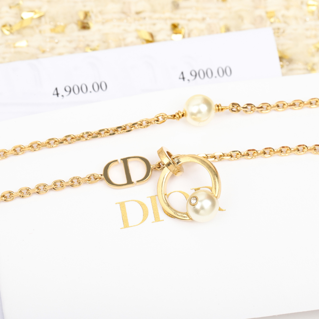 Dior CD Heart Necklace