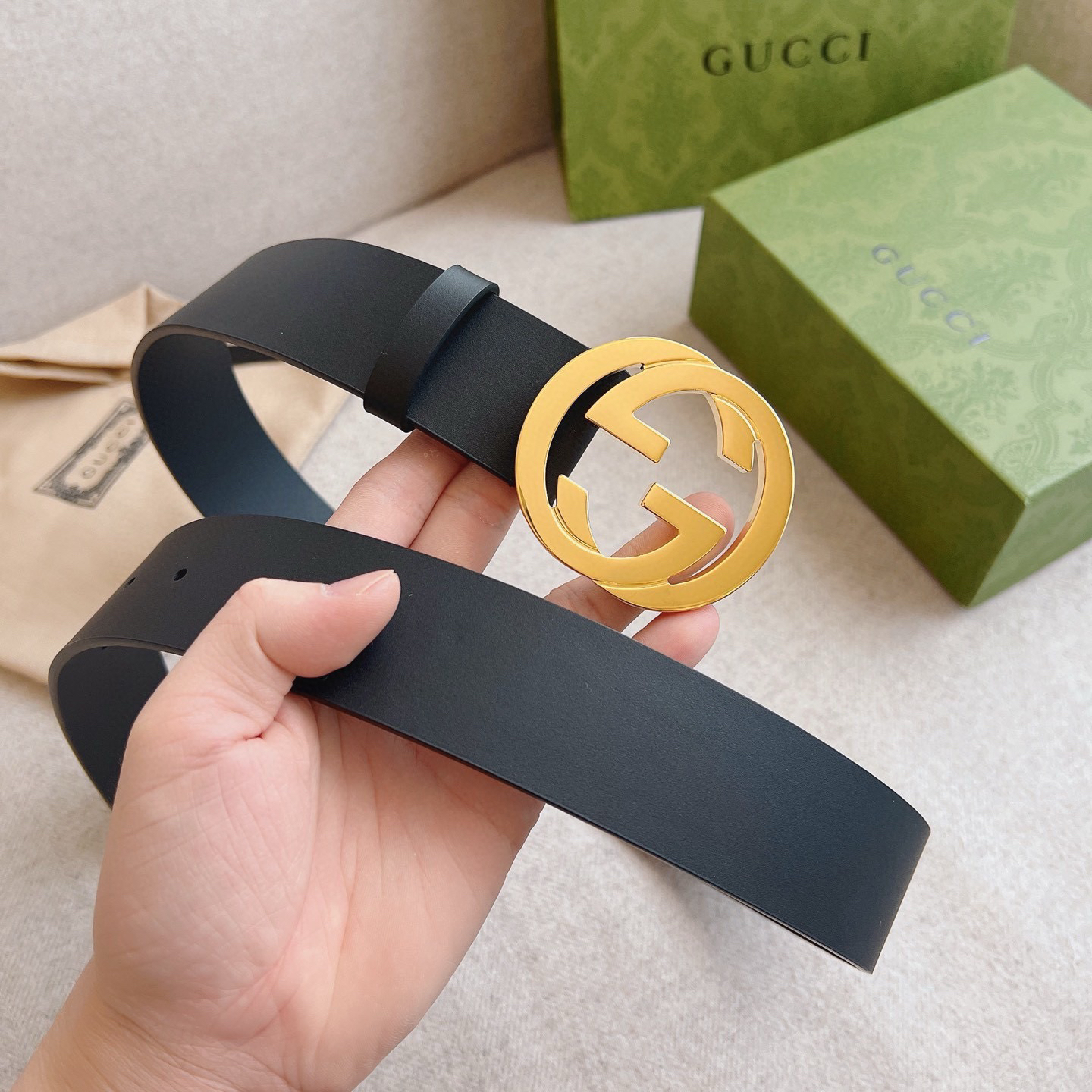 Gucci Interlocking Double G Buckle Leather Belt 4.0cm Width