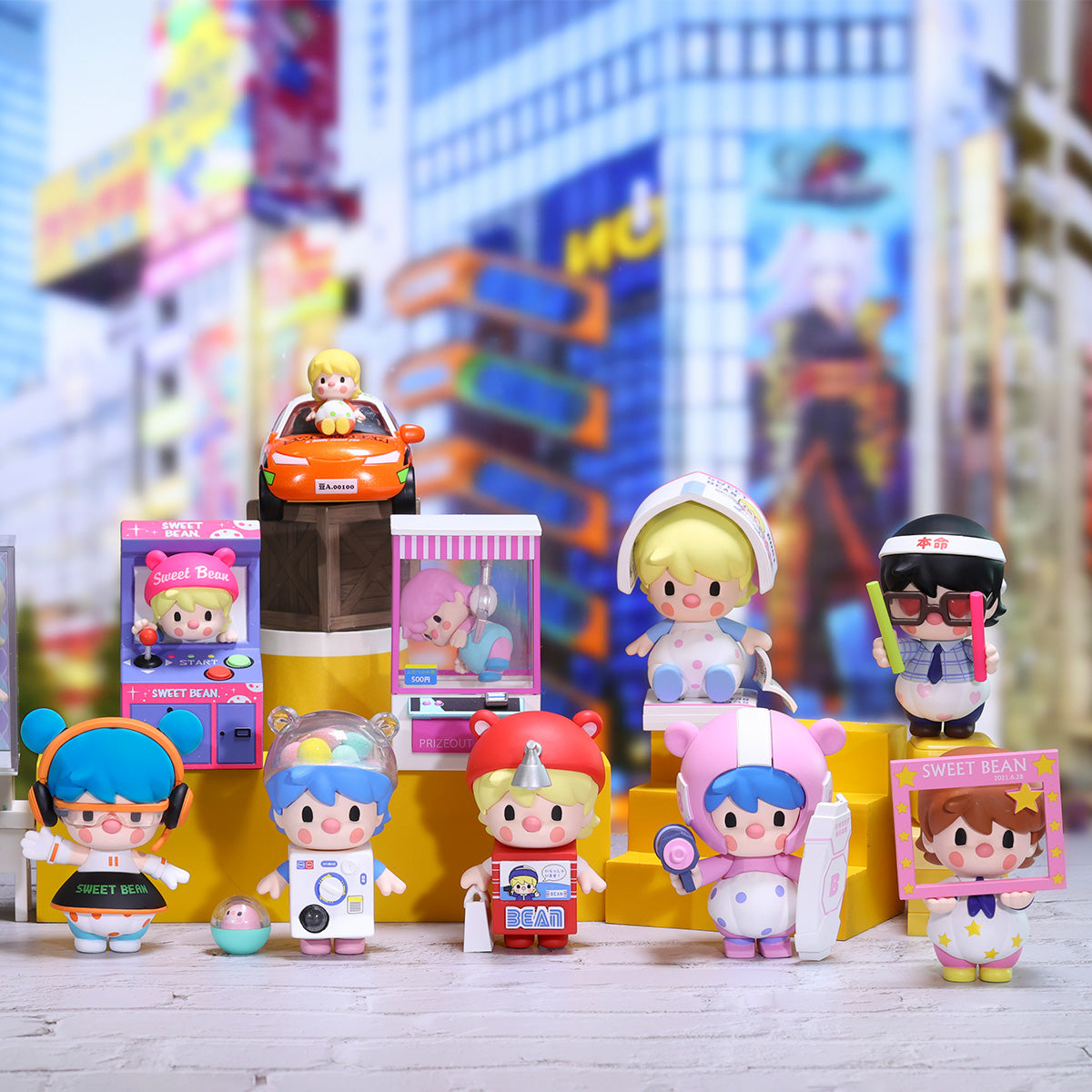POP MART Sweet Bean Akihabara Series [1 Blind Box]