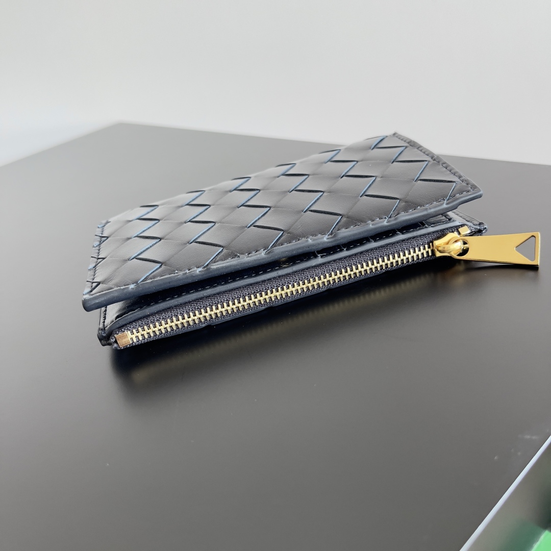 Bottega Veneta Braided Small Wallet 667468