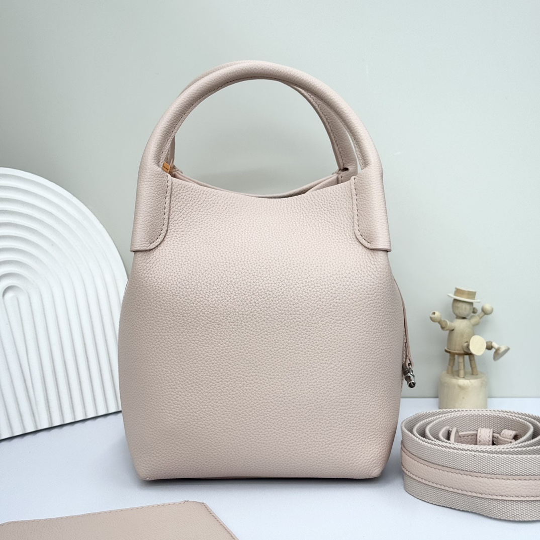 Loro Piana Bale Bale Medium Bucket Bag FAN8964