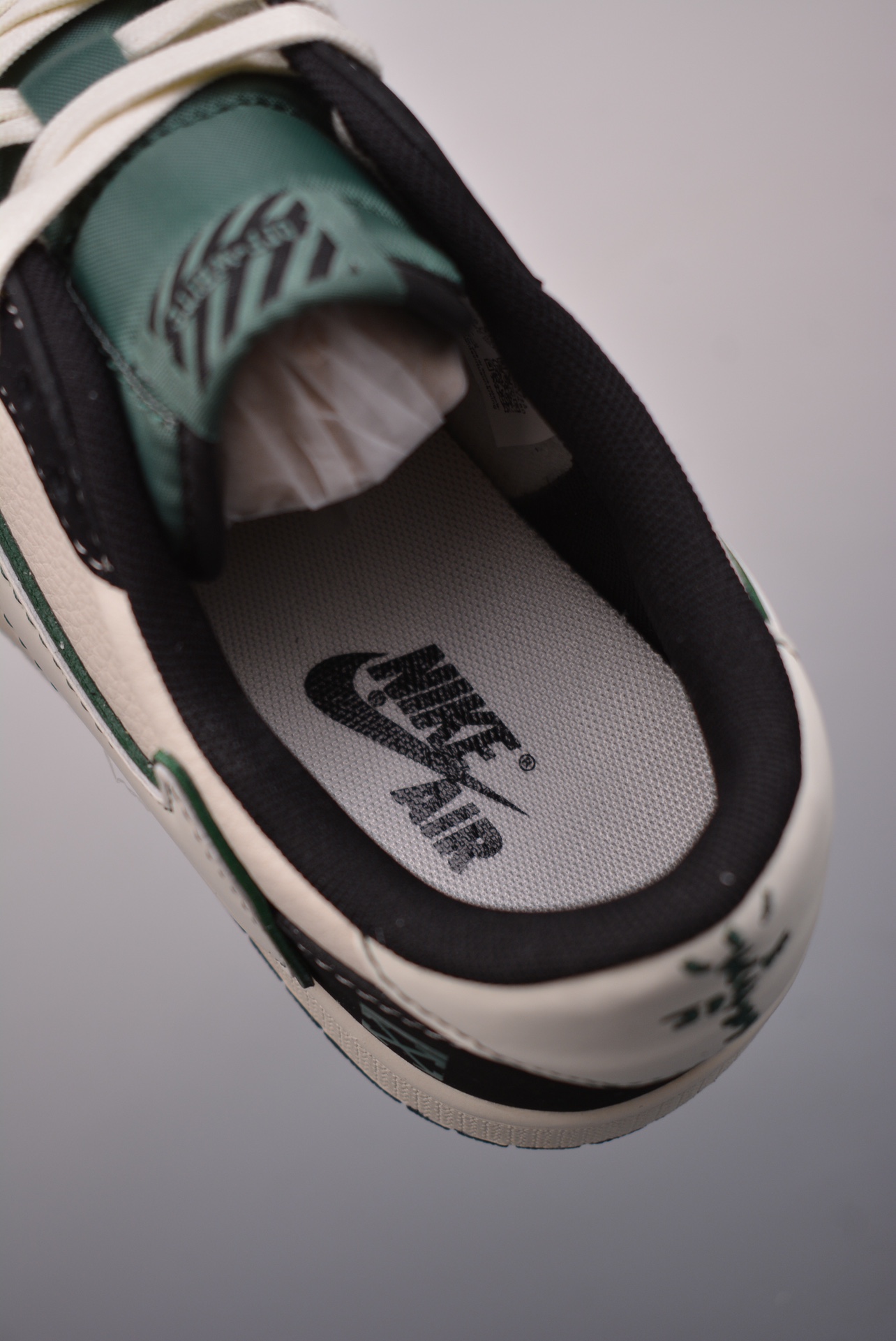 Travis Scott x Off-White x Nike Air Jordan 1 Low OG SP Off-White Green SJ2068-114
