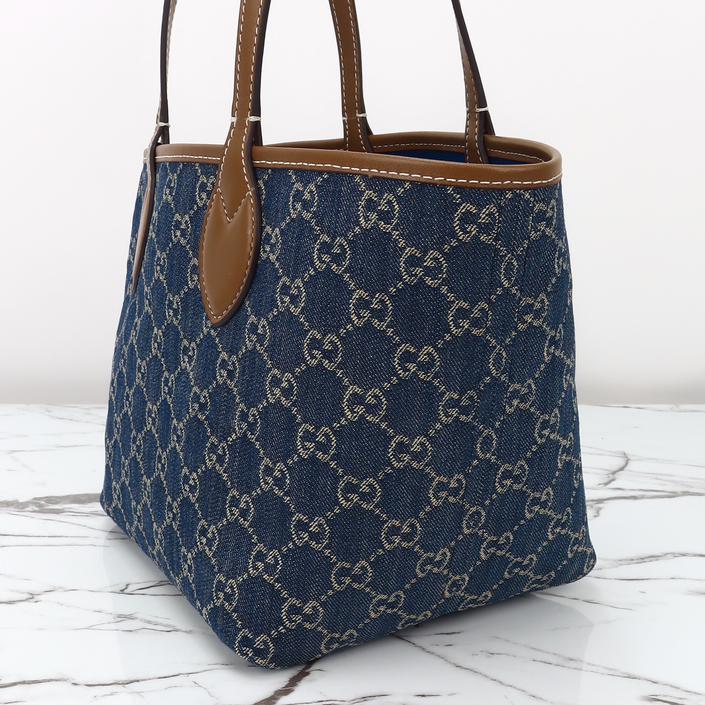 Gucci Totissima small reversible tote 820496 FAECC 4243