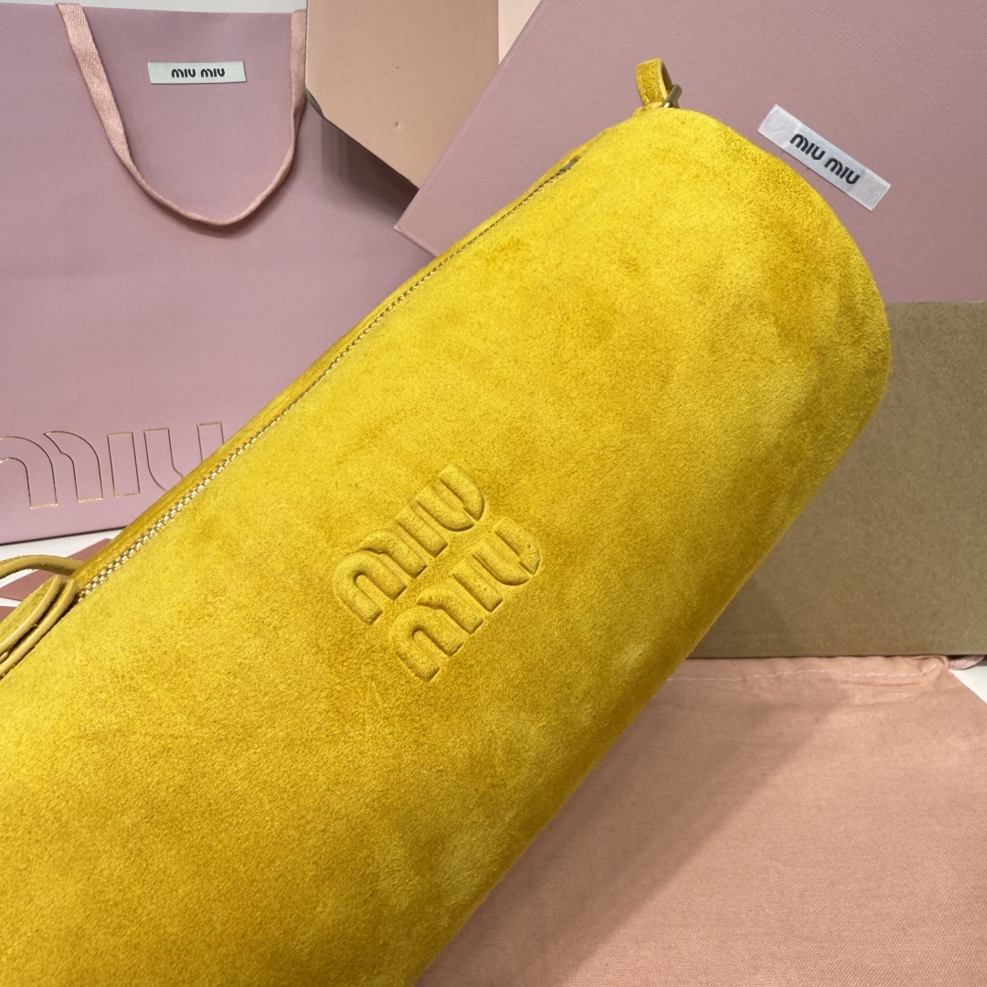 Miu Miu small bag 5NE851