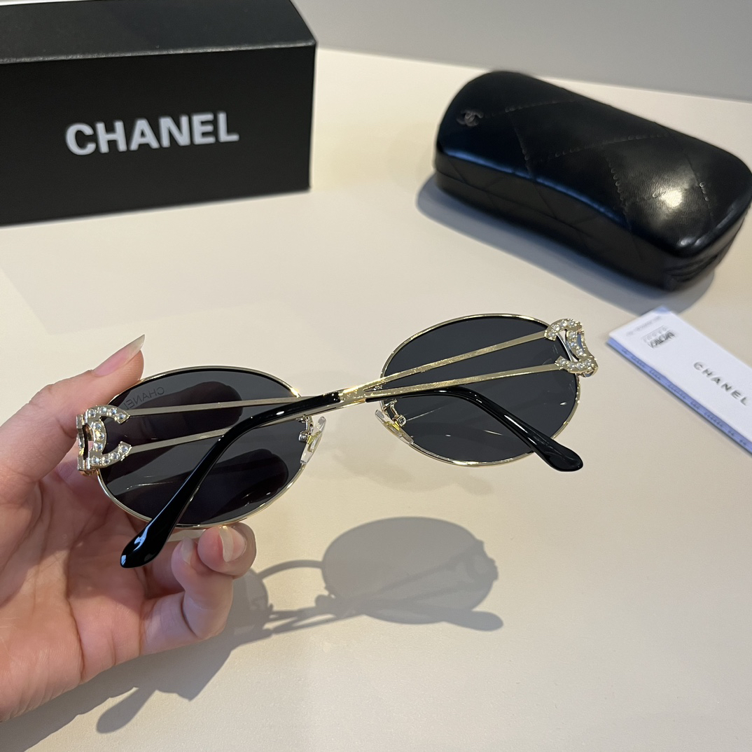 Chanel round frame sunglasses