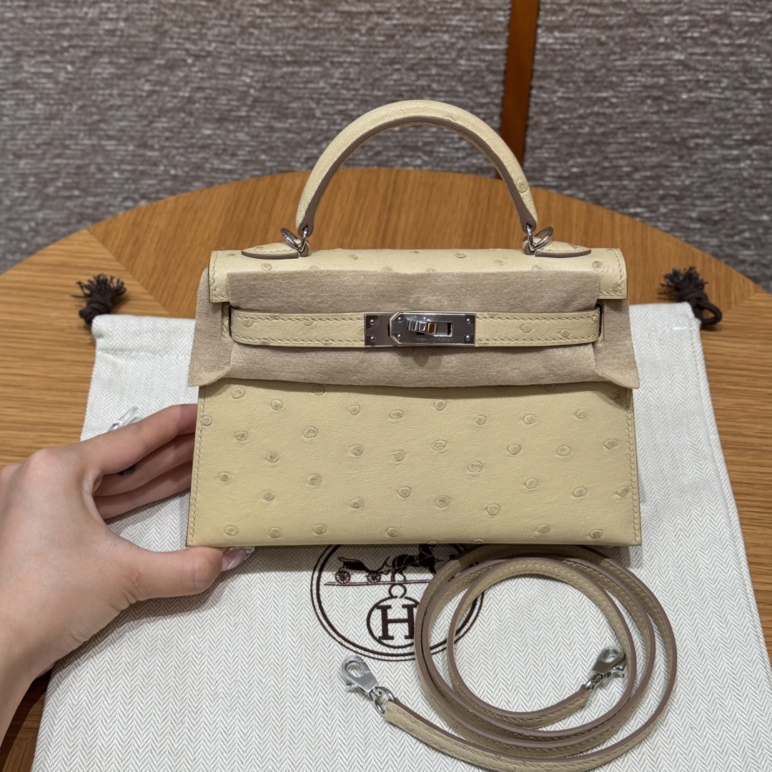 Hermès Kelly Mini 2 Y1Vanille Handbag (Handmade to Order)