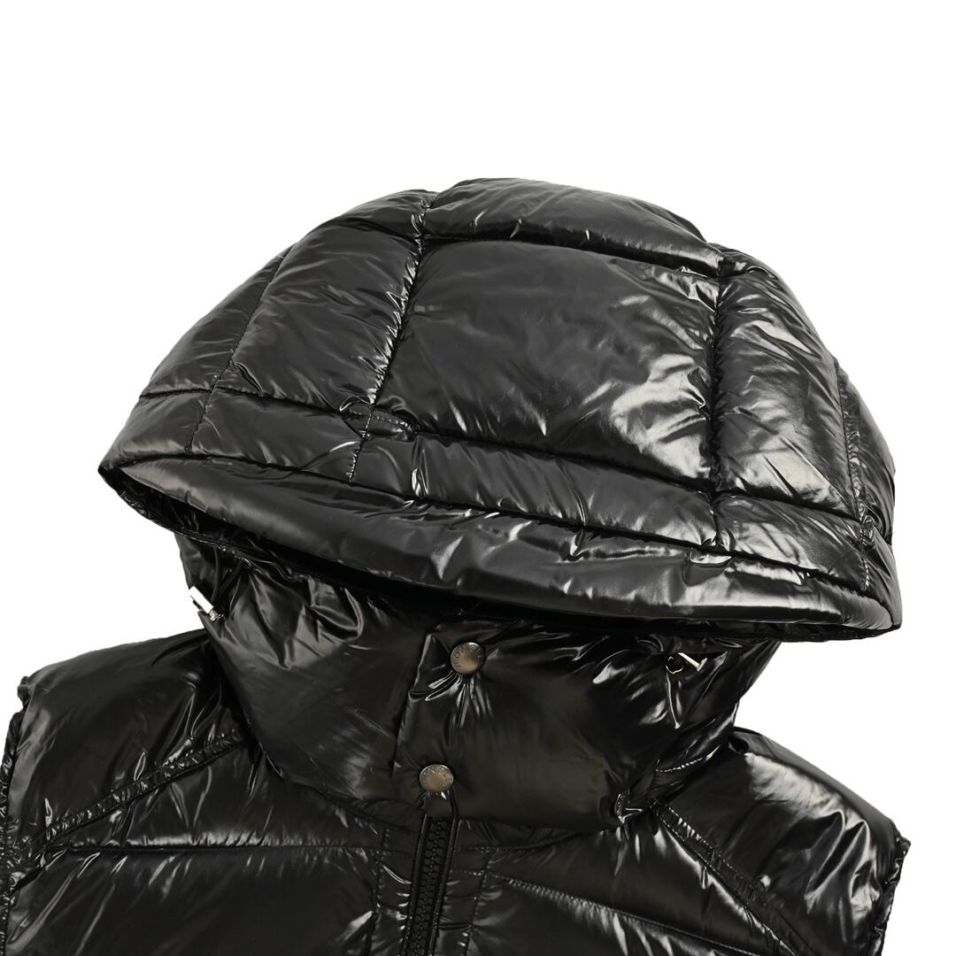 Moncler classic detachable hooded down vest