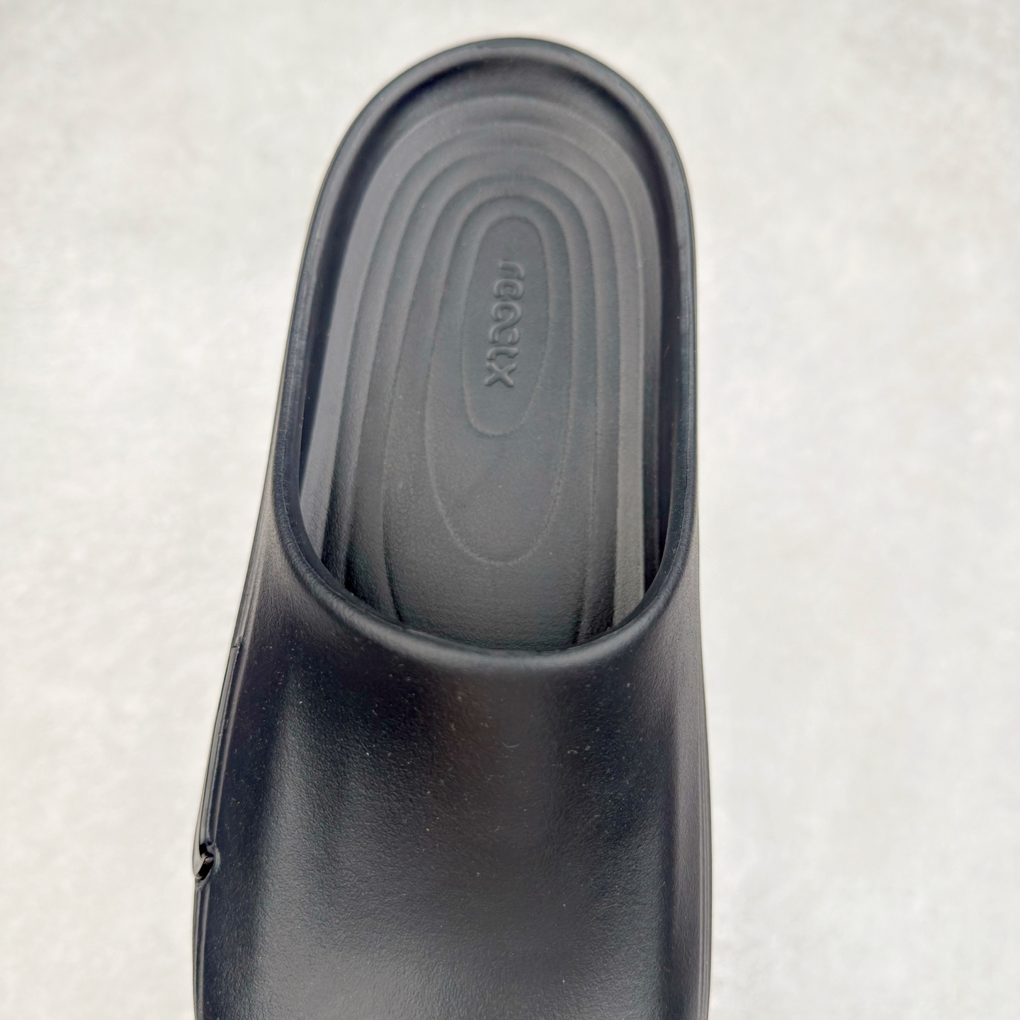Nike ReactX Rejuven8 Simple, Comfortable and Versatile Slippers