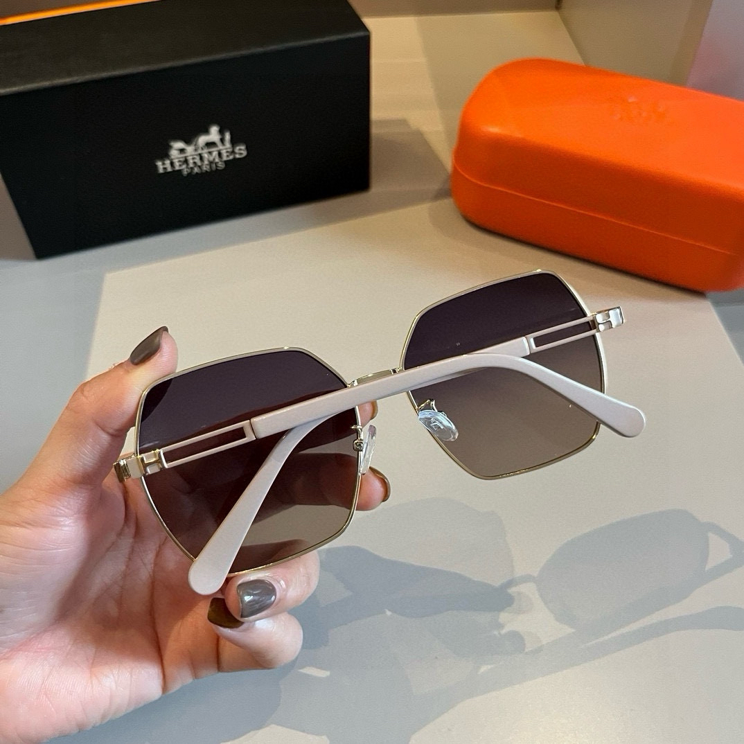 Hermes Square Frame Sunglasses