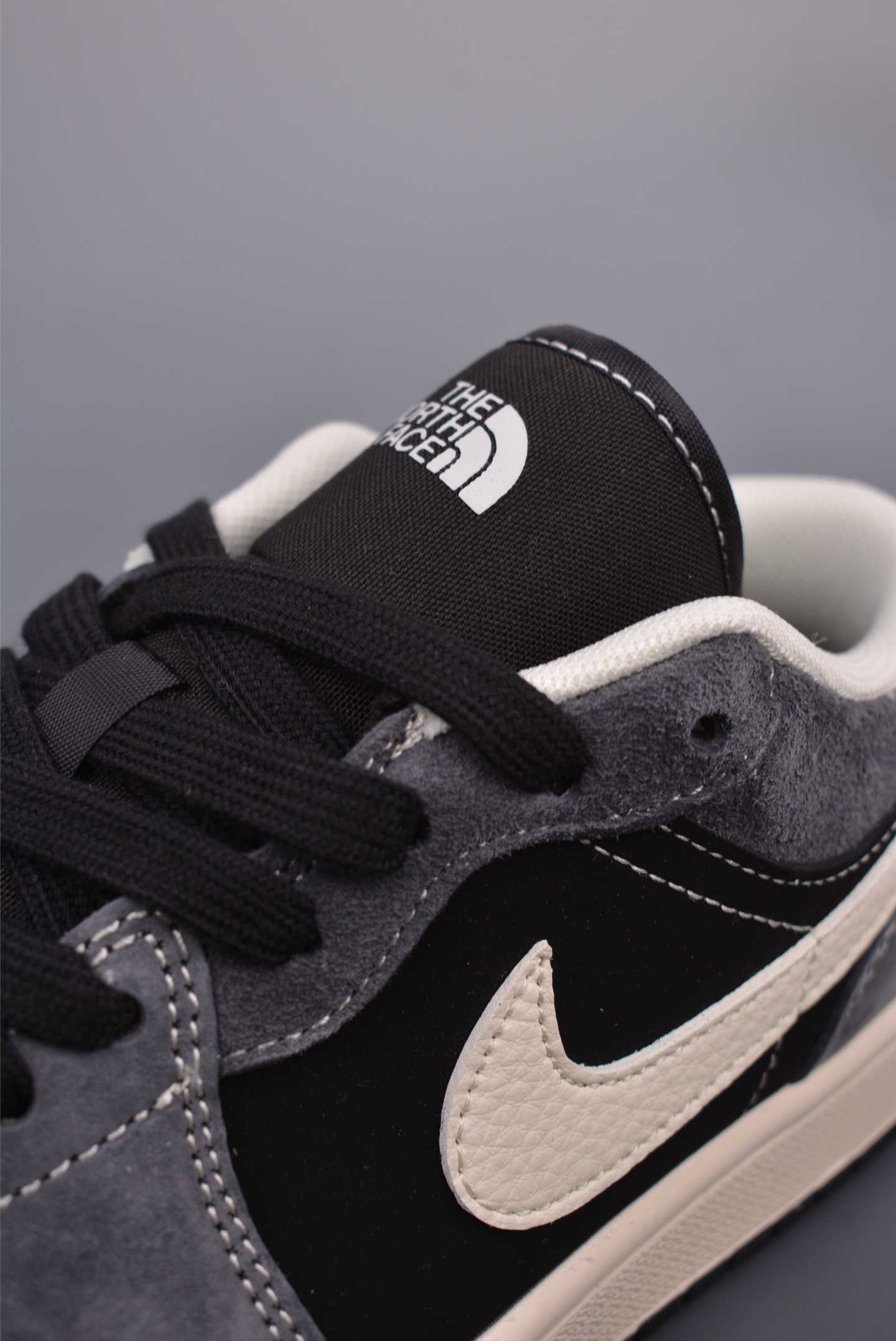 The North Face x Nike Air Jordan 1 Low OG Grey Black XX3318-510