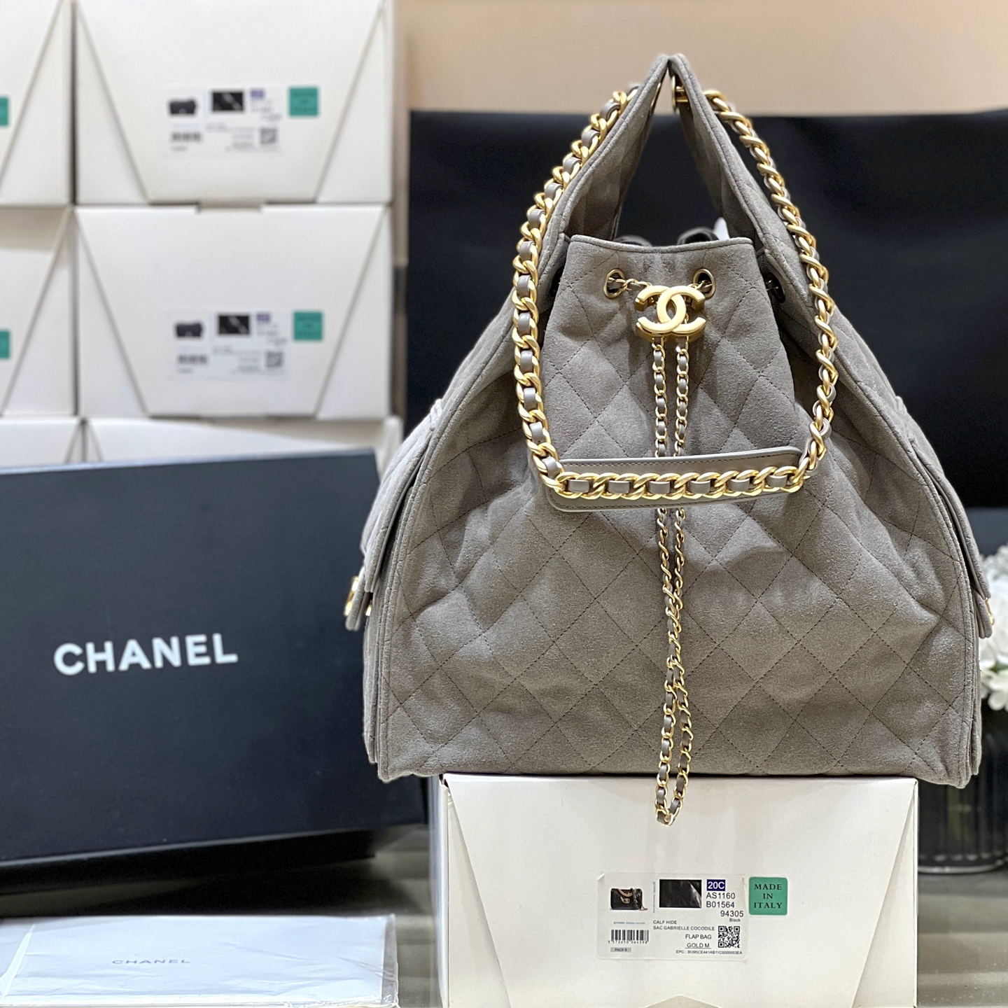 Chanel 25C early spring series hobo underarm bag large size AS5311
