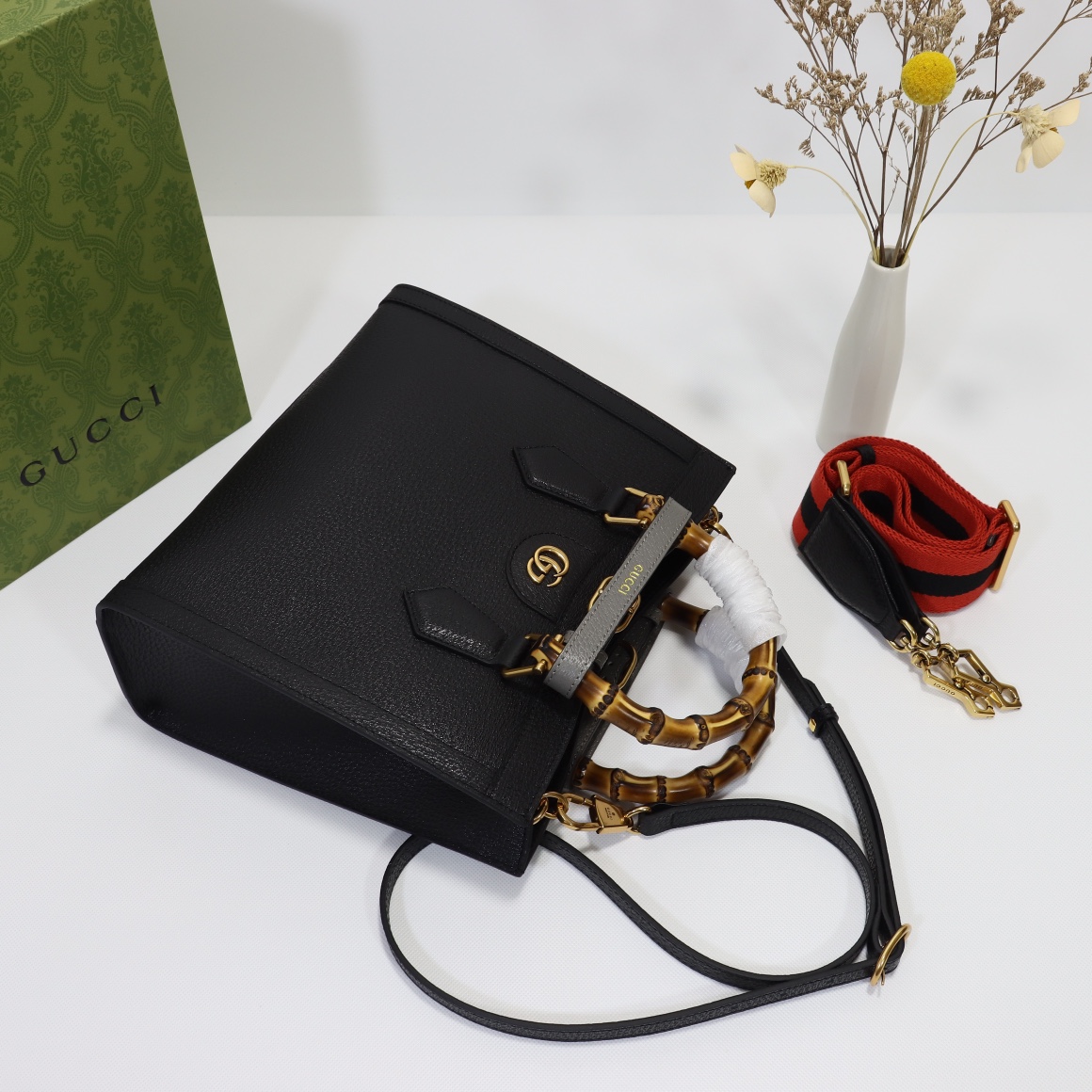 Gucci Diana series bamboo medium tote bag 702721 U3ZDT 1073