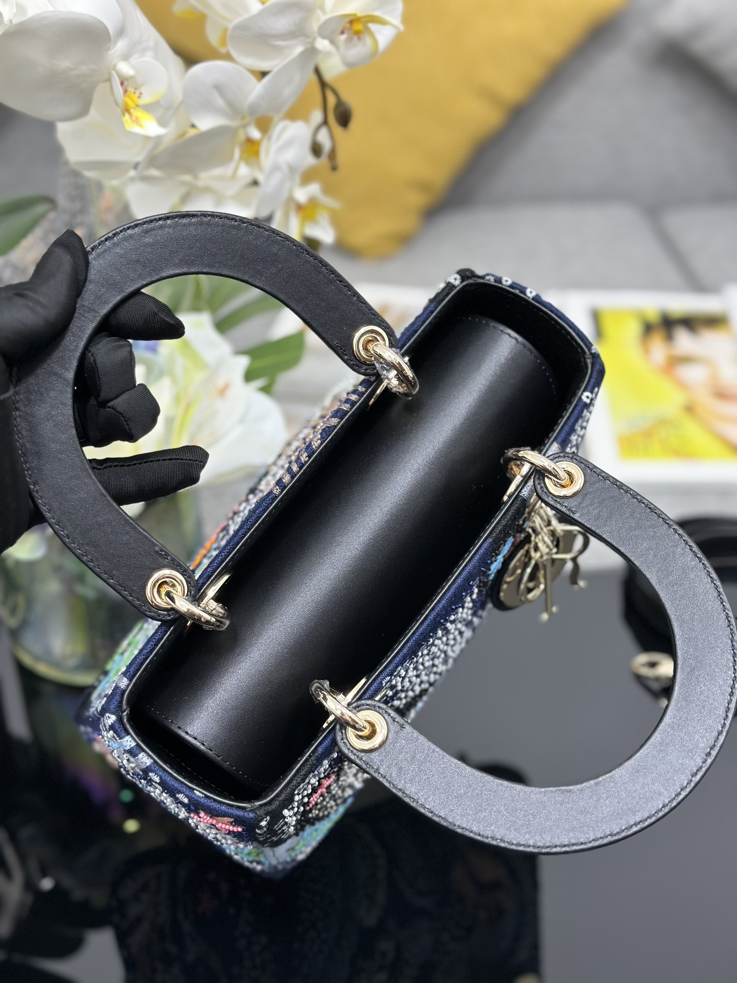 Dior Lady Dior five-grid embroidered seabed beads Lady Dior bag M0565