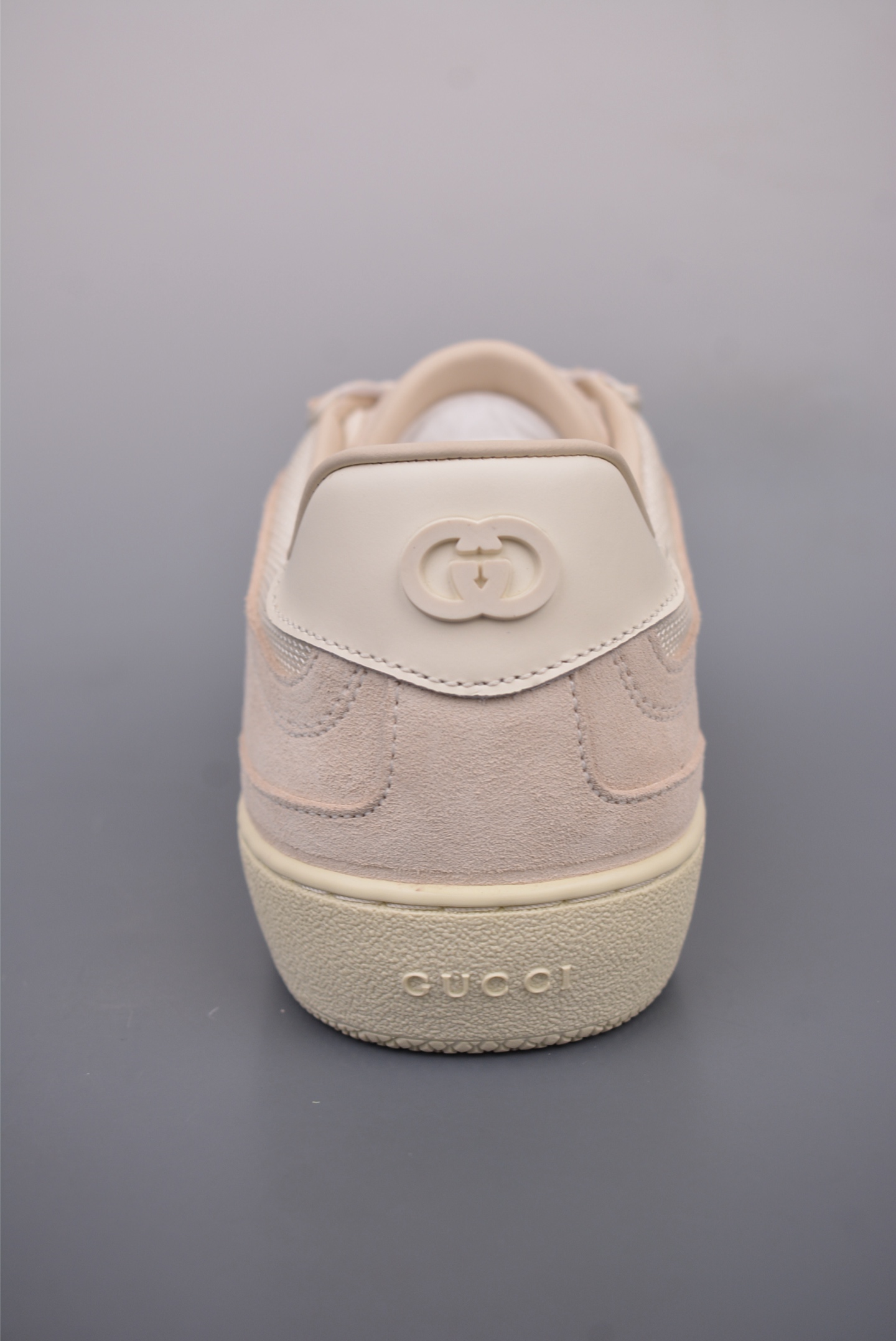 Gucci Interlocking G Suede Sneaker G74 off-white