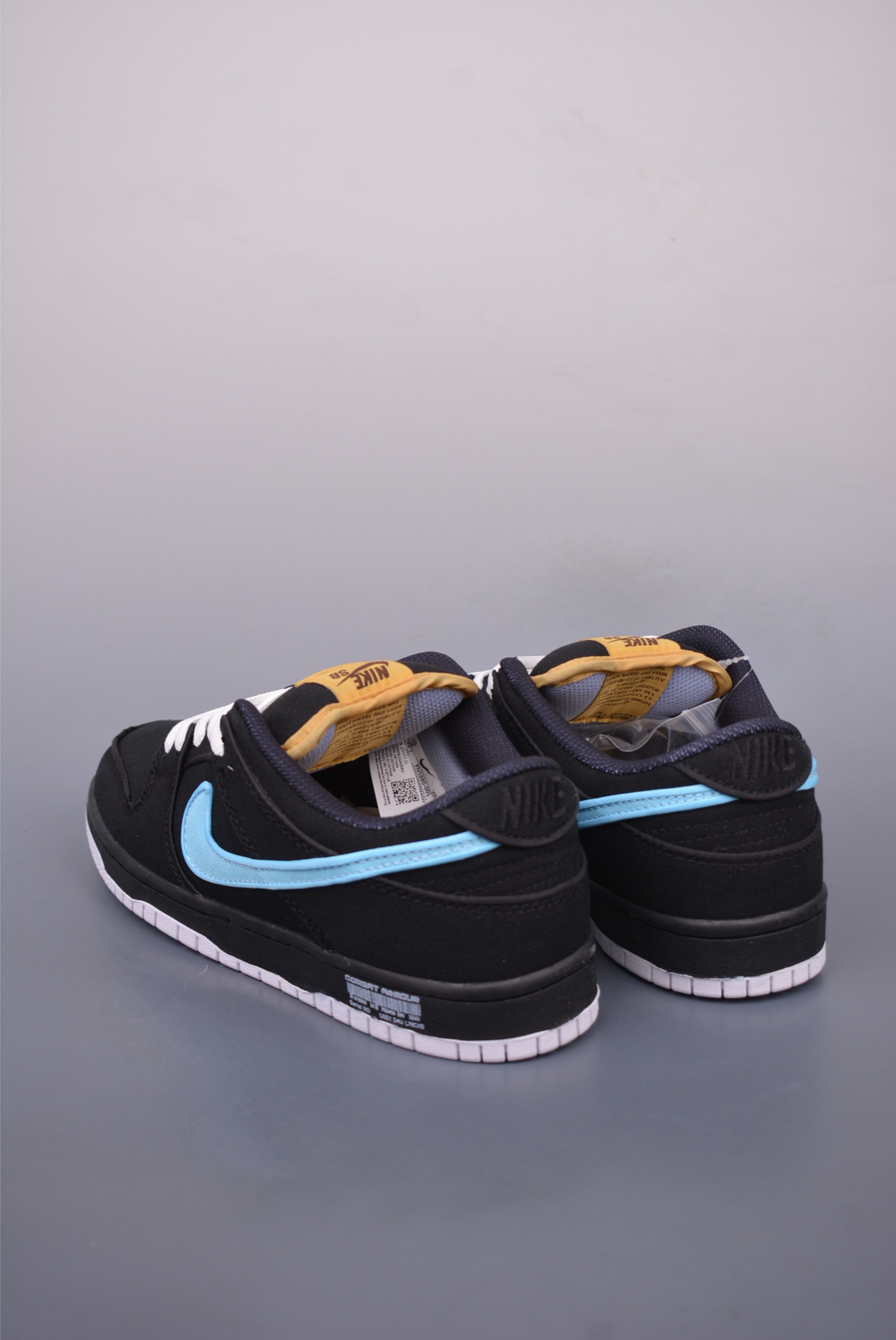 NIKE SB Dunk Low sneakers Canvas Black Red Blue FN5880-001