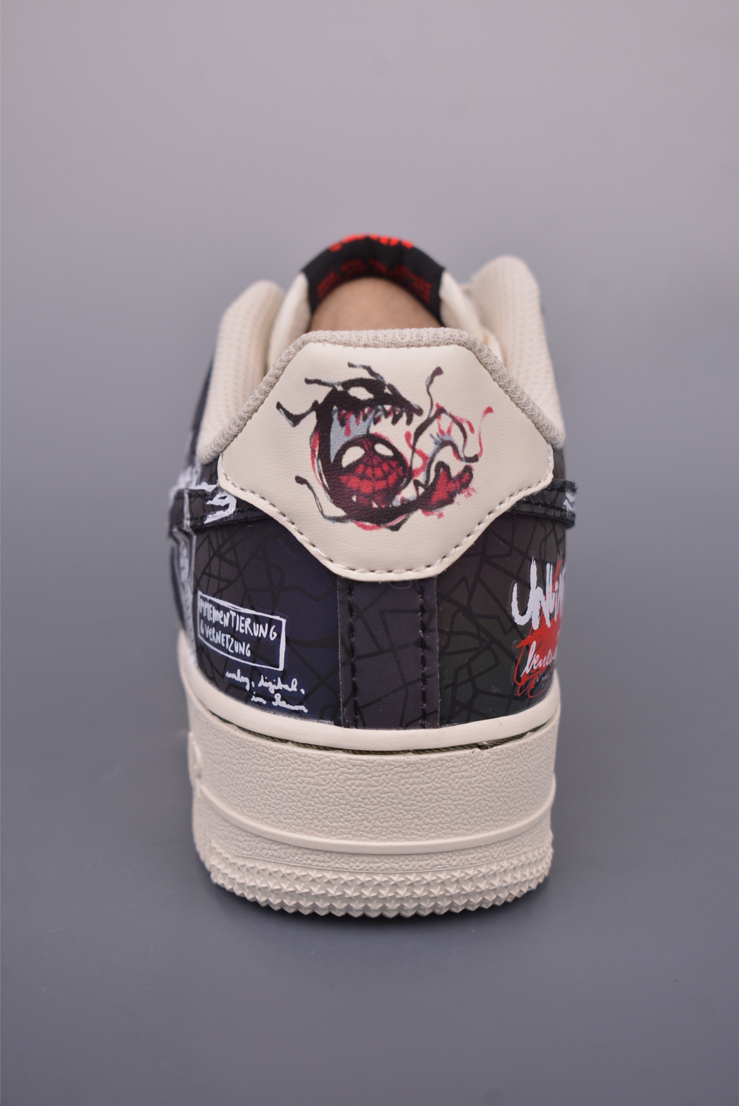 Nike Air Force 1 Low 