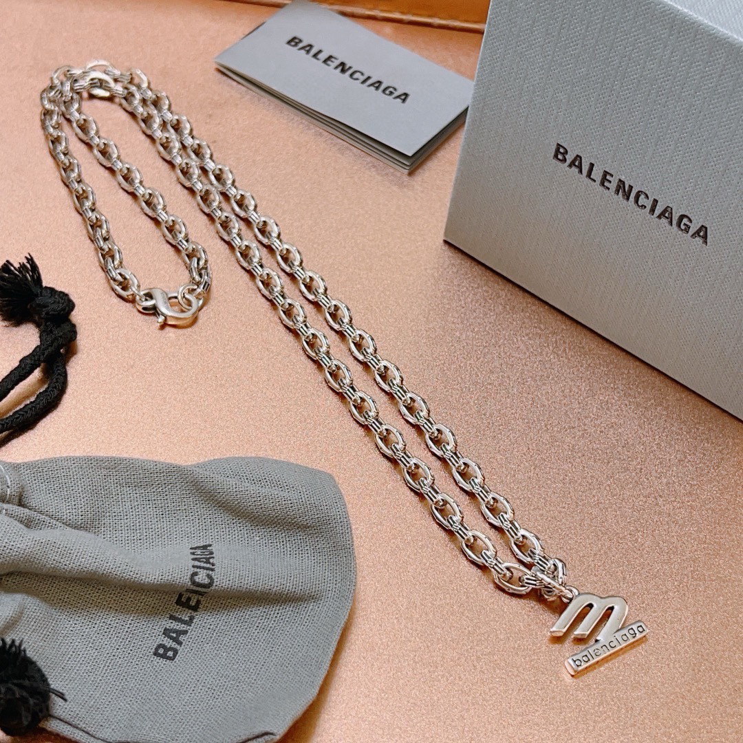 Balenciaga Letter E Chain Necklace