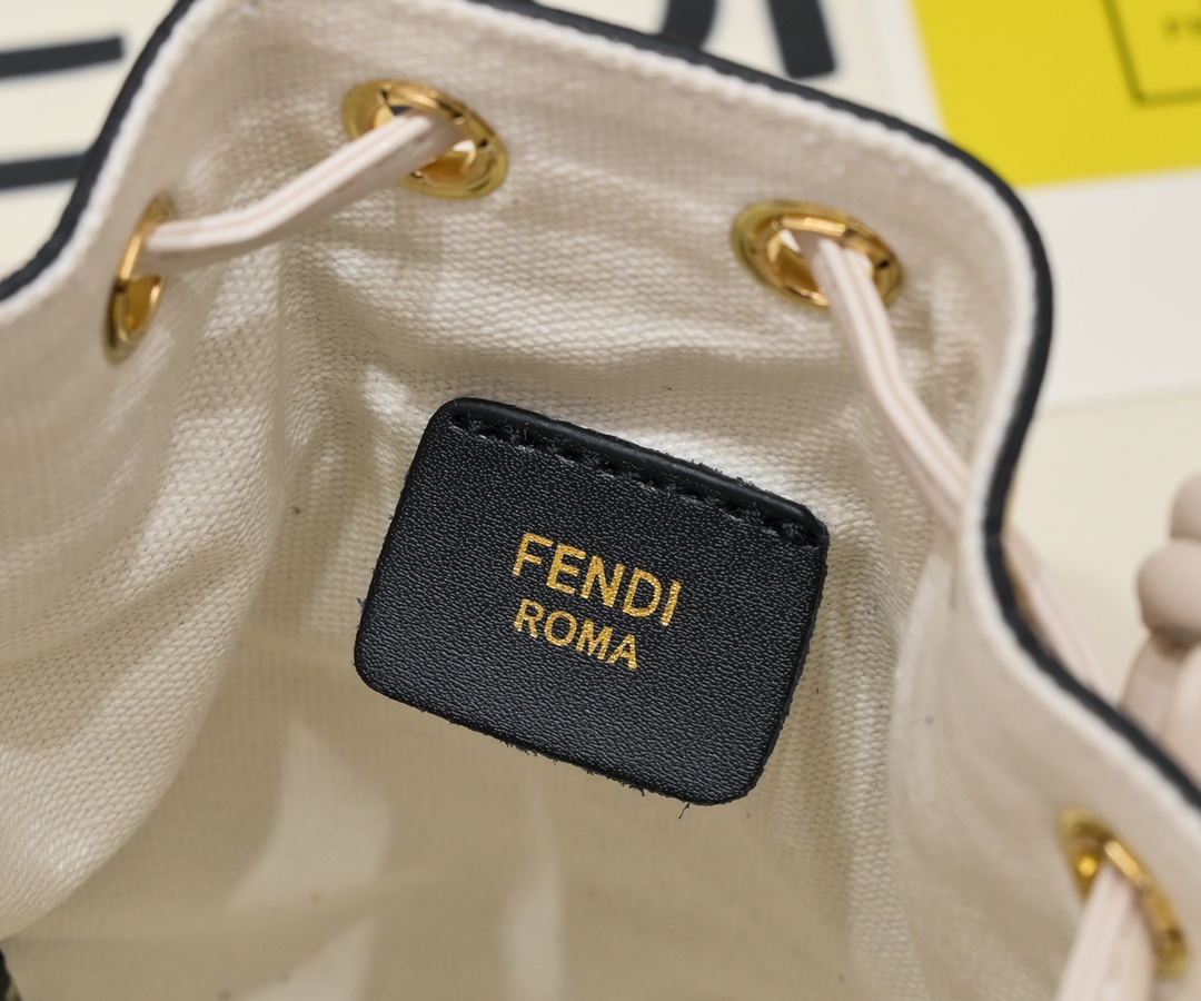 FENDI Braided Handle Bucket Bag 0189