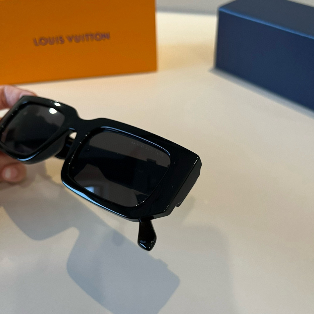 Louis Vuitton Square Frame Sunglasses