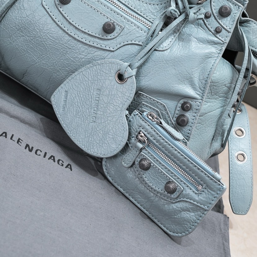 Balenciaga NE​O​ CAGOLE Motorcycle Trapezoid Medium