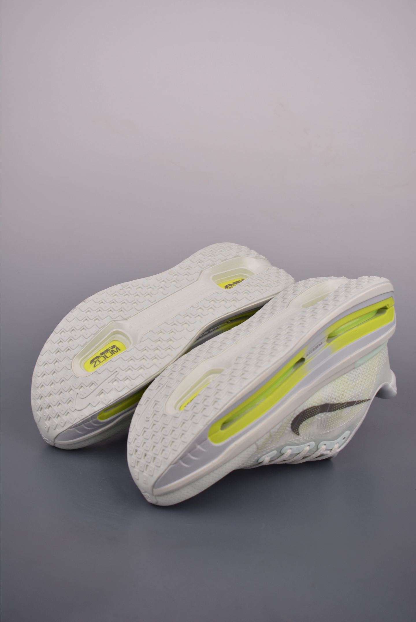 Nike Vomero premium Air running shoes HQ2050-371