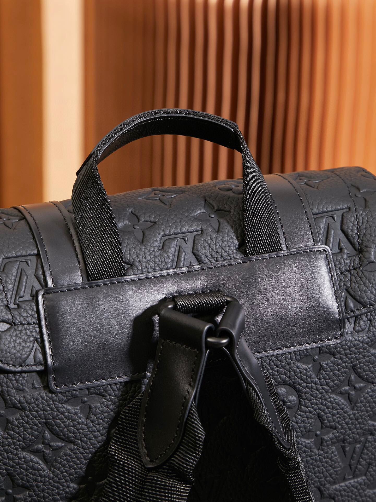 Louis Vuitton Christopher Medium Backpack M55699