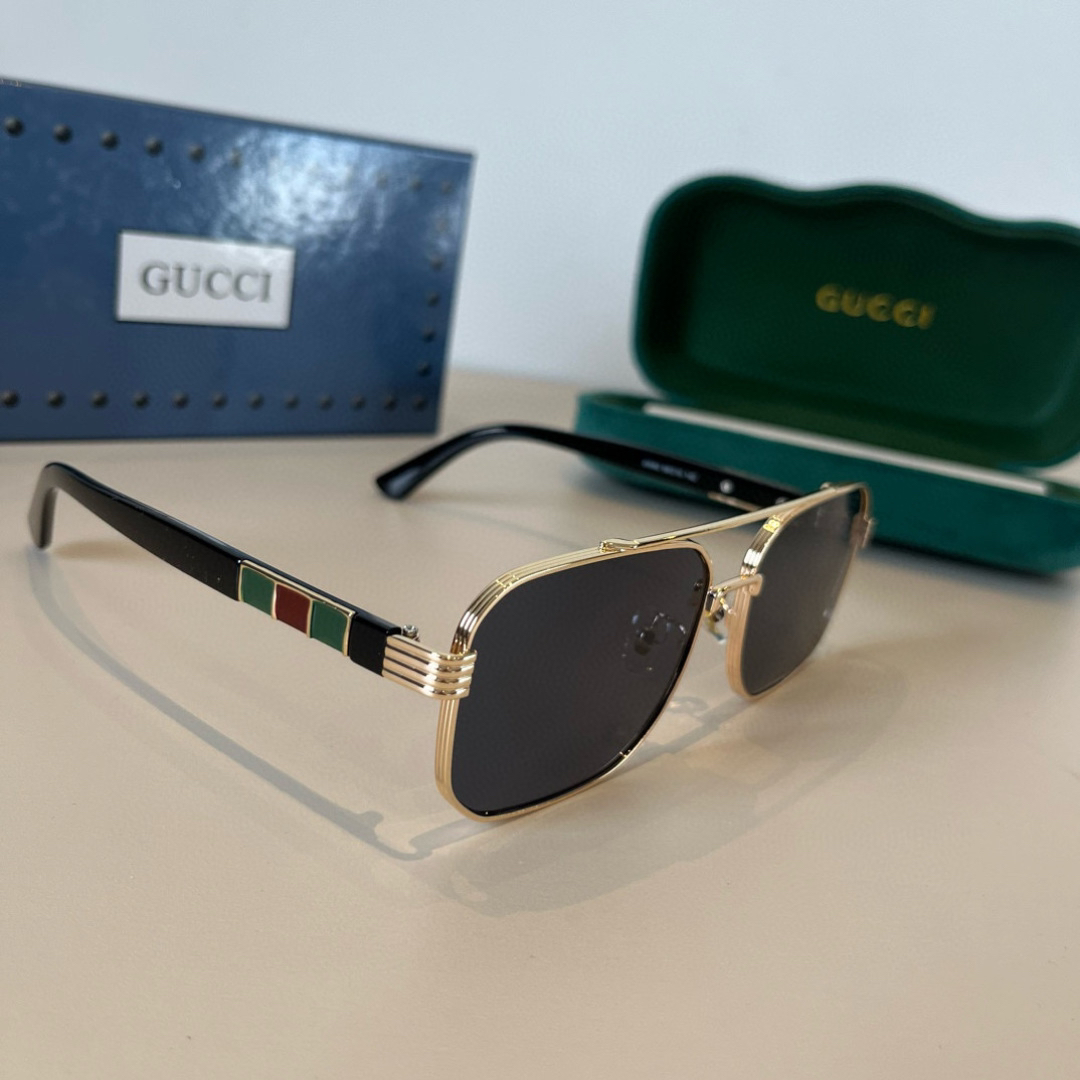 Gucci Square Frame Sunglasses