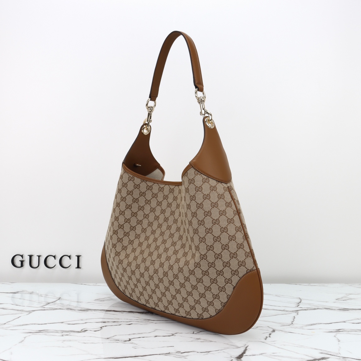 Gucci B large shoulder bag ‎815924 HAAKG 9755