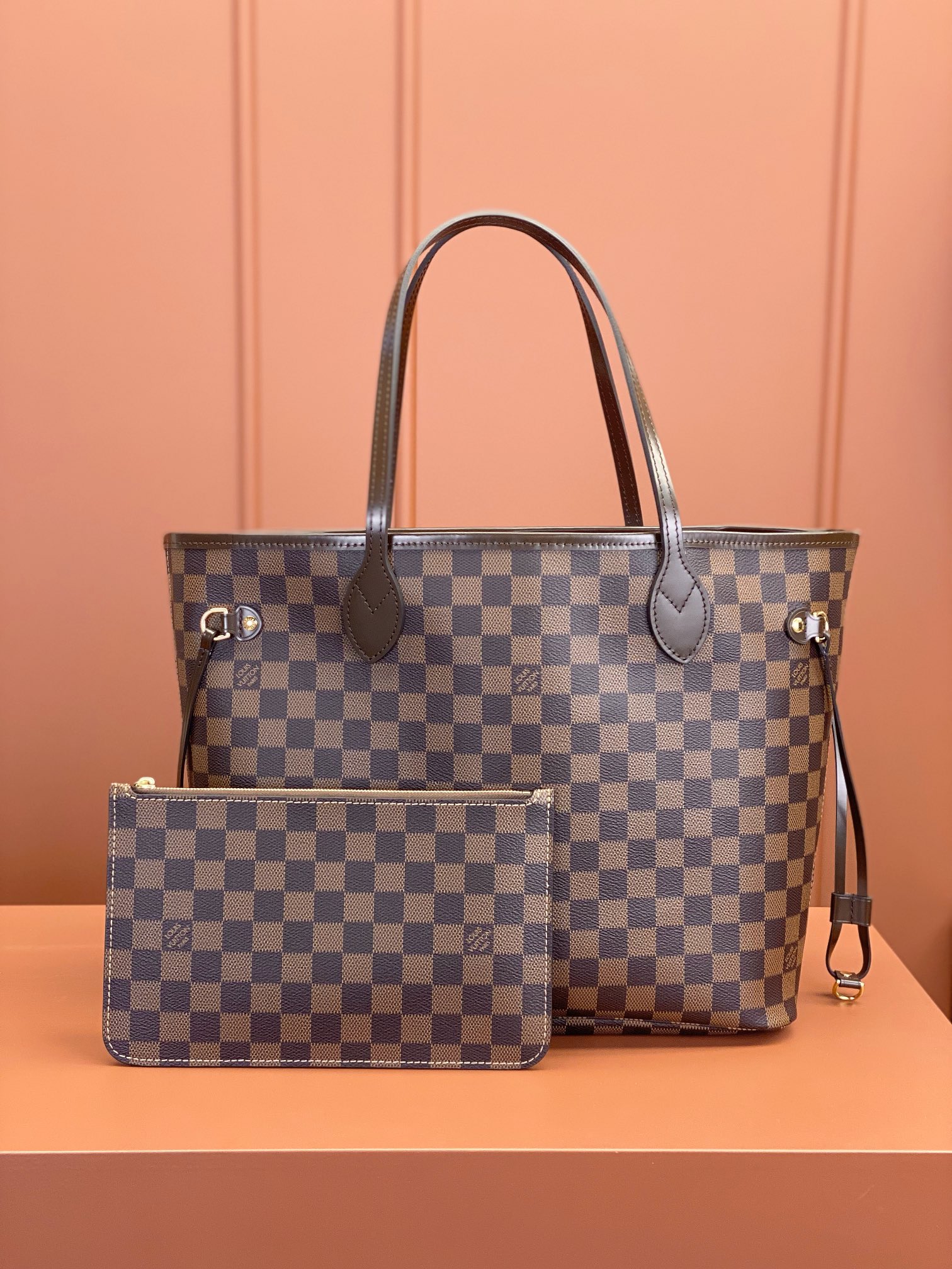 Louis Vuitton NEVERFULL Medium Handbag N41358