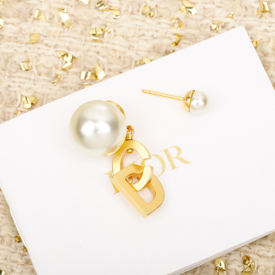 Dior Alphabet Pearl Earrings