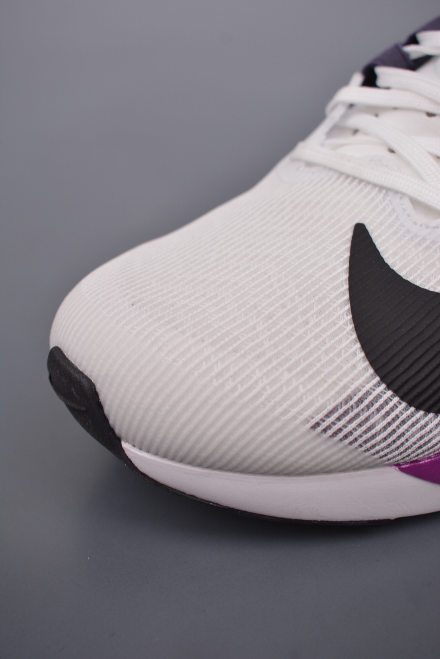 Nike Air Zoom Rival Fly 4 White lack urple FV6040-100