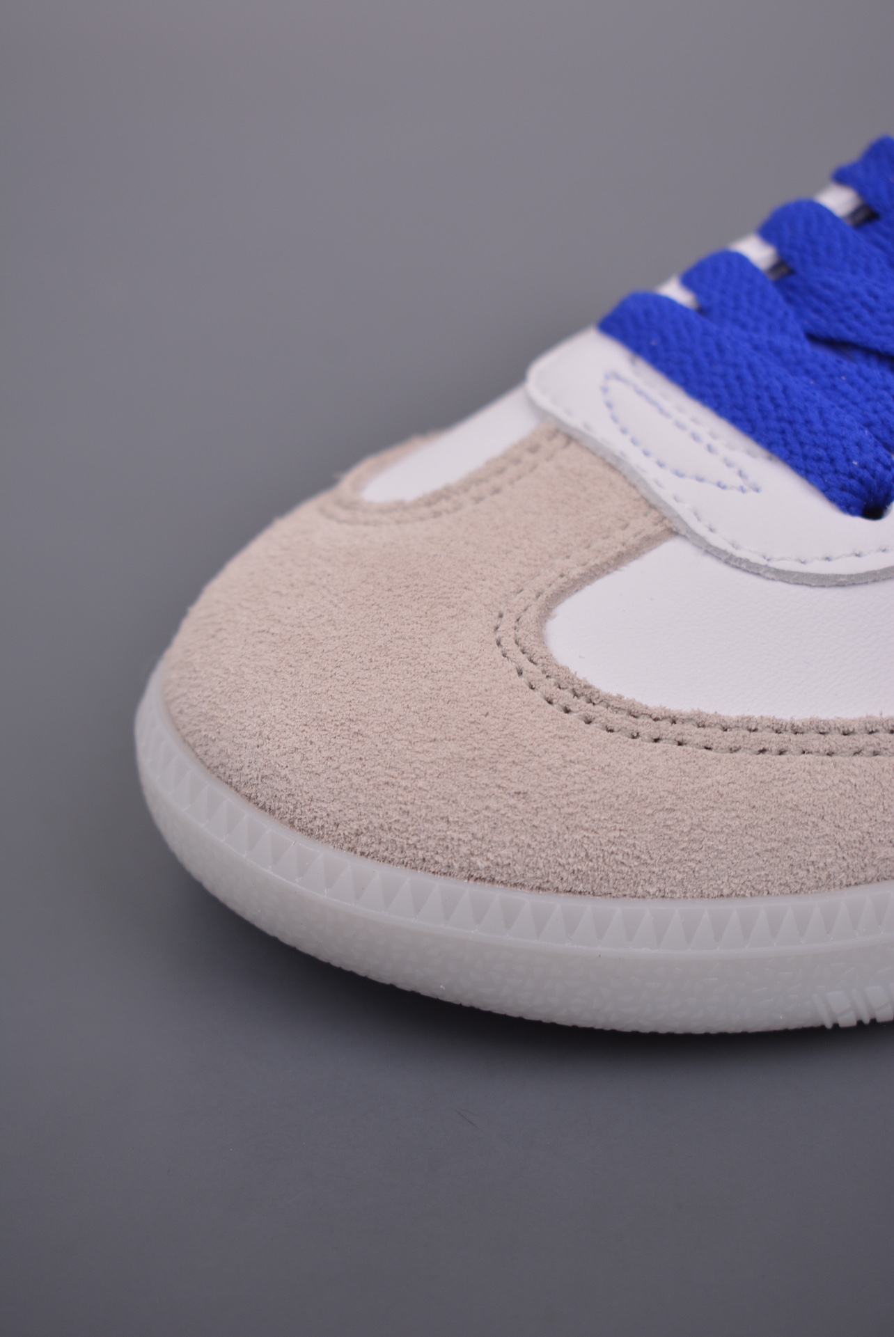 Lionel Messi x Adidas Originals Samba OG White blue ID3550