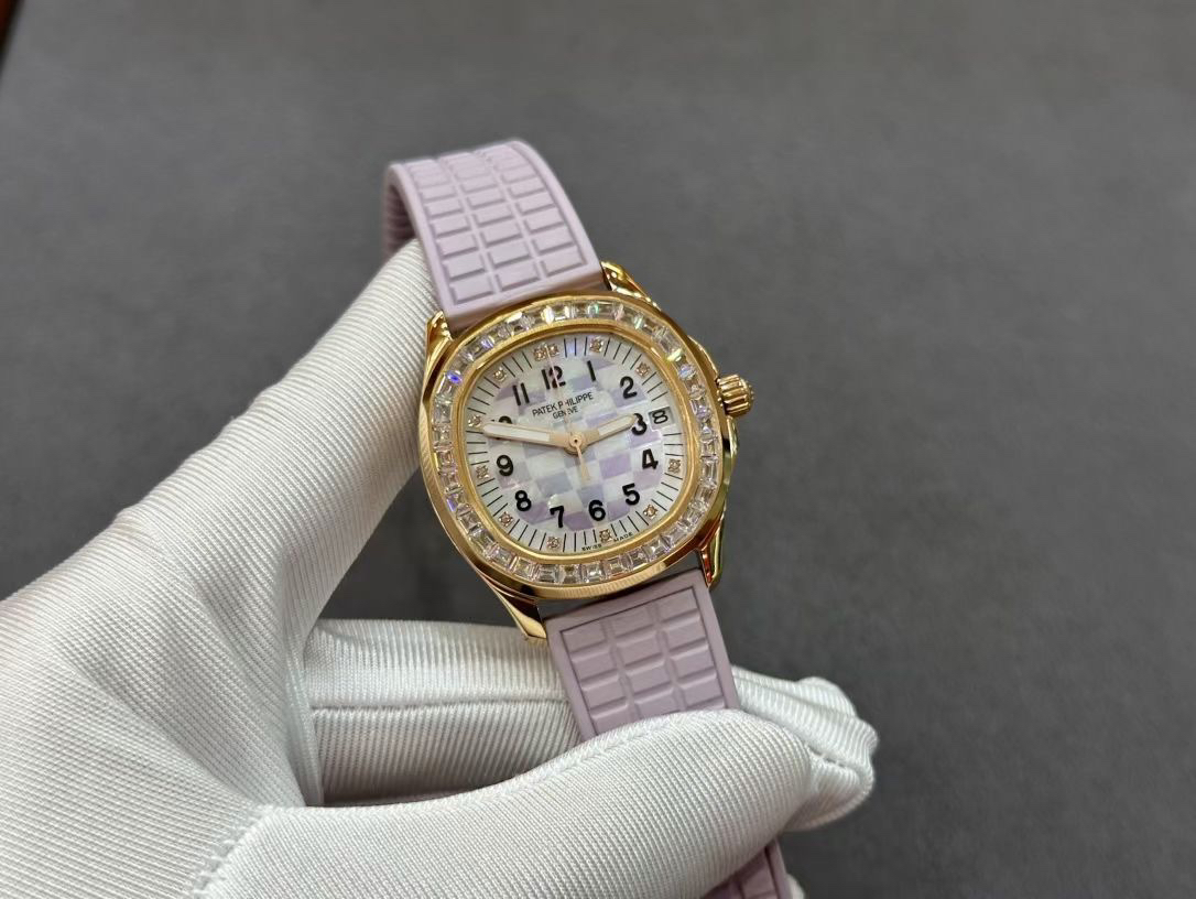 Patek Philippe Factory New AQUANAUT Series