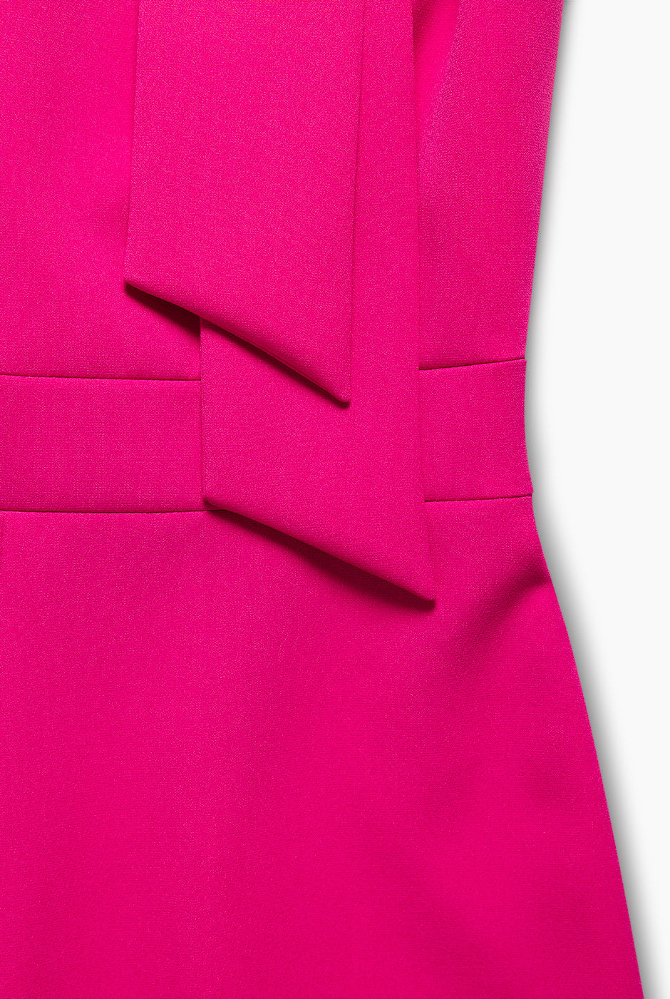 Jumpsuit en tono fucsia sin mangas