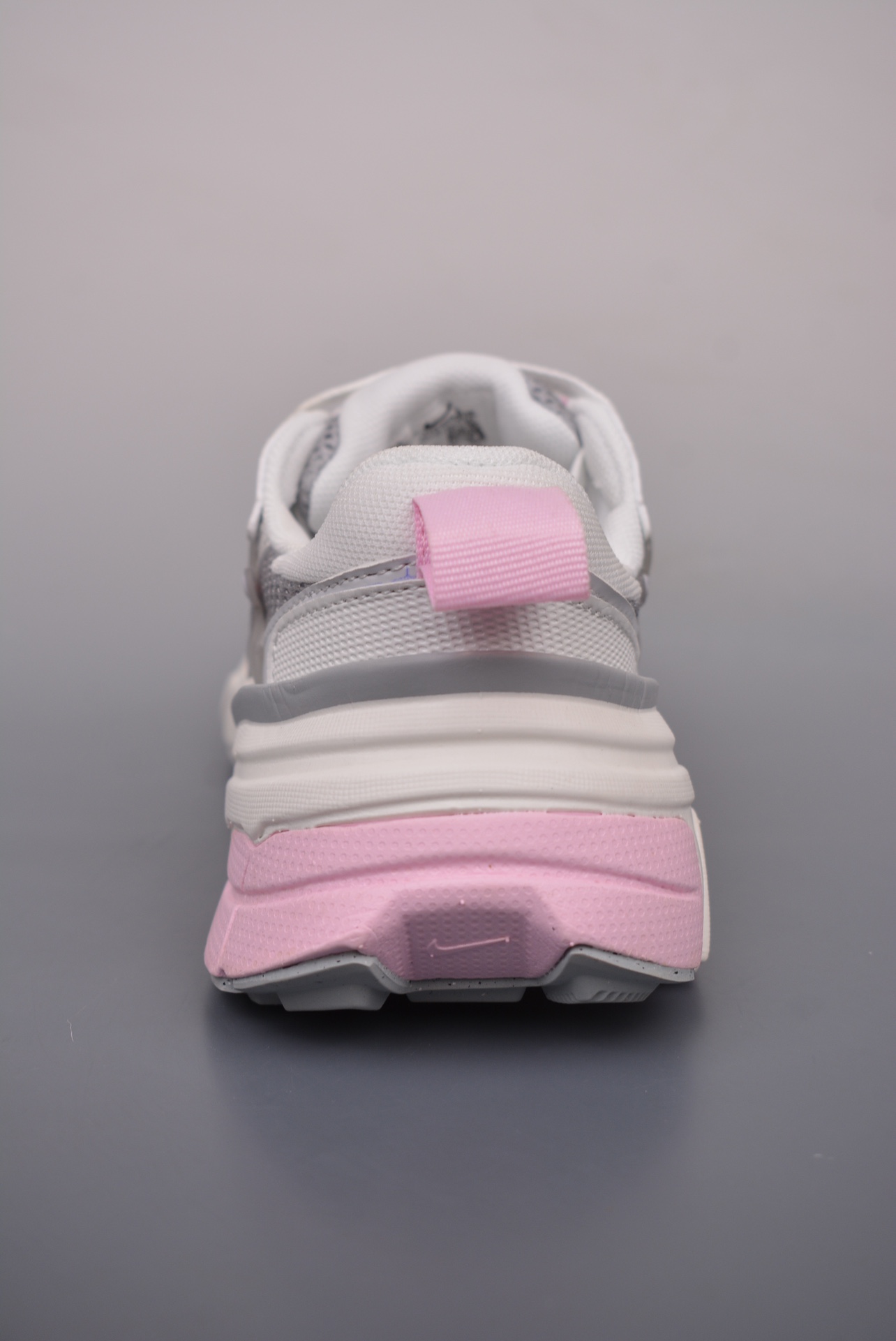 Nike V2K Runtekk Grey Pink White HQ4046-001