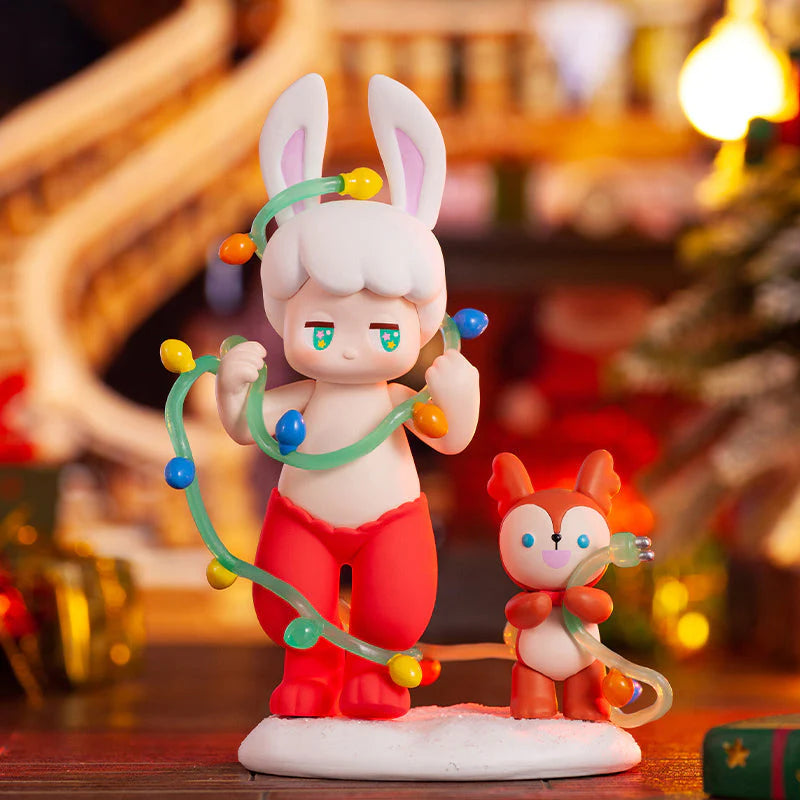 POP MART Satyr Rory Cozy Winter Time Series Blind Box for Christmas [1 Blind Box]