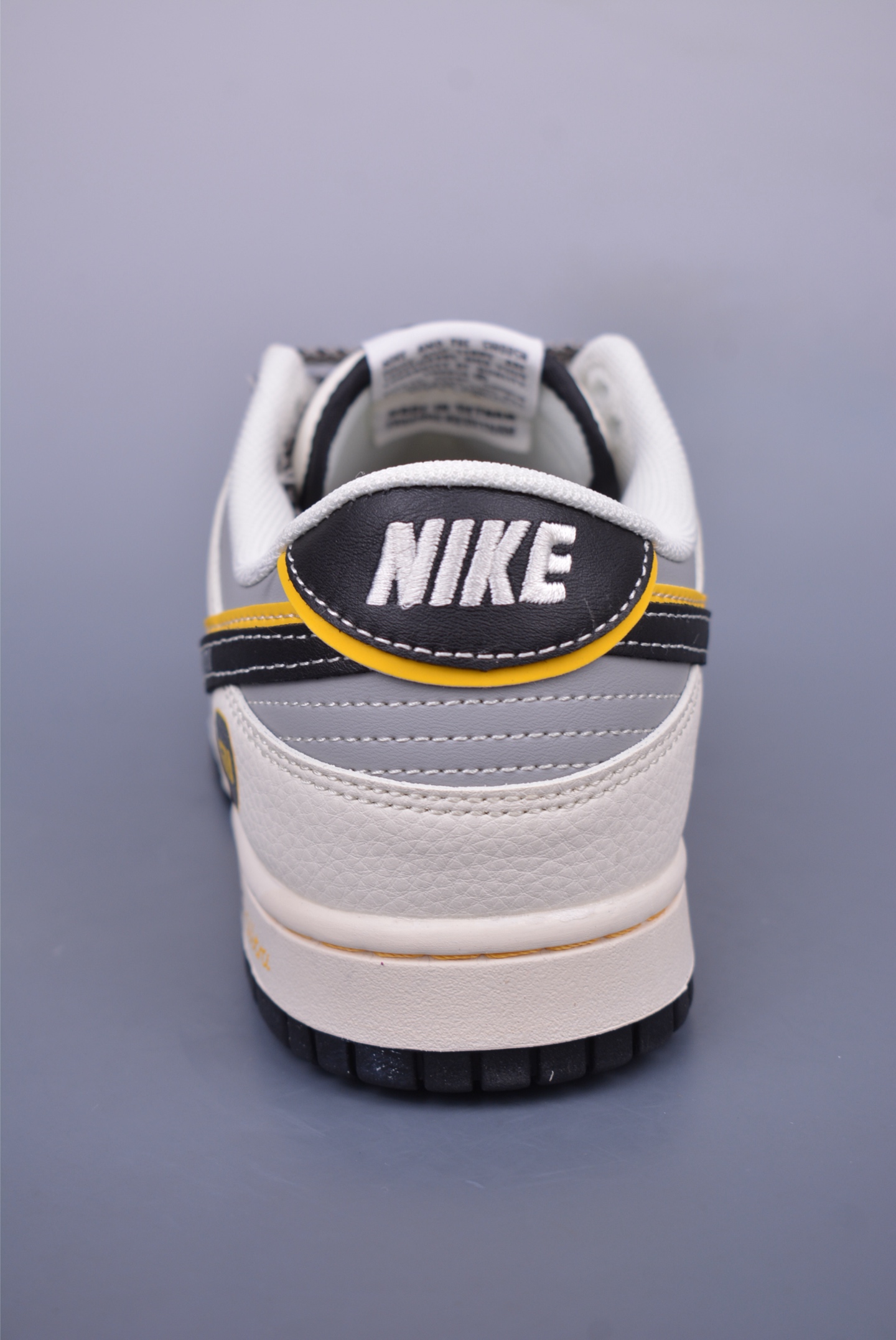 Lei Jun Xiaomi su7 x Nike SB Dunk Low sports shoes gray black and yellow XX3168-166
