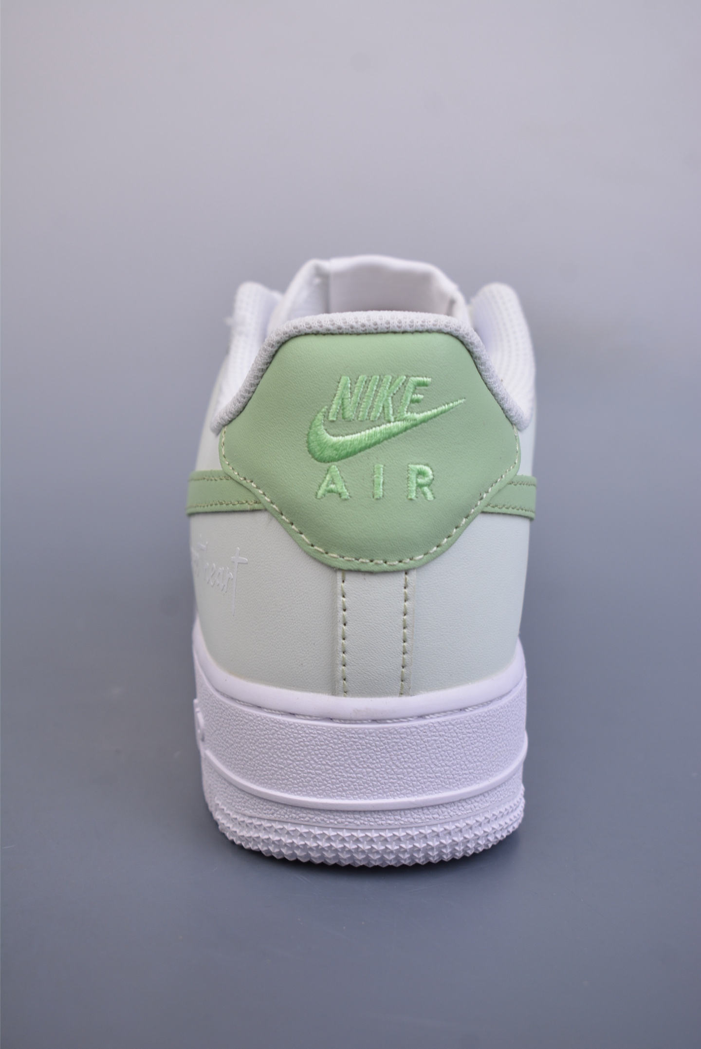 Stussy x Nike Air Force 1 07 Low Sneakers White Green Apple DY8899-002