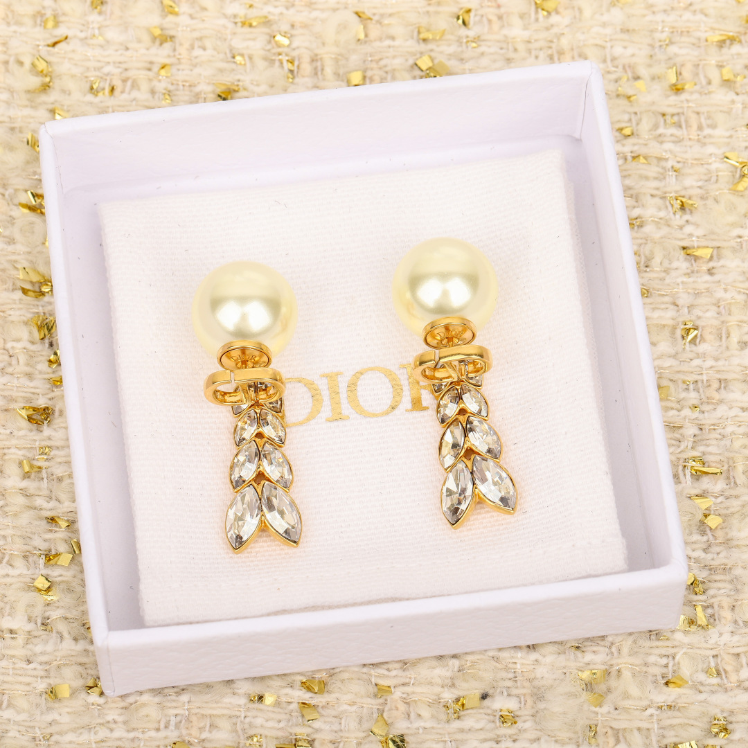 Dior wheat ear pearl earrings