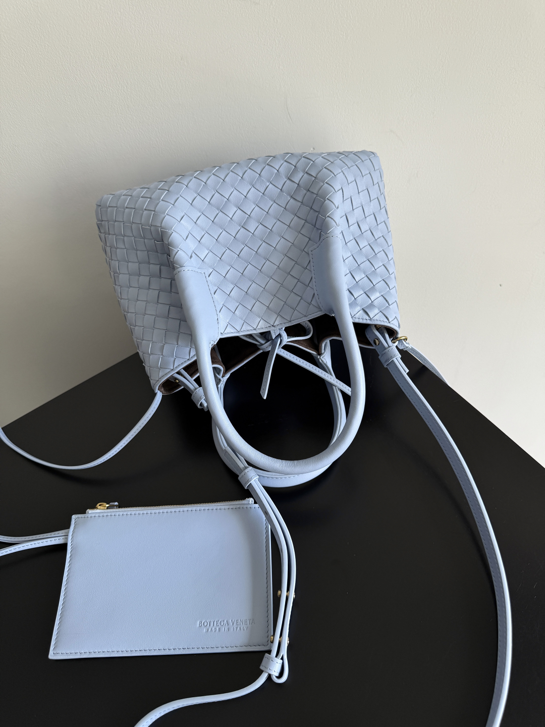BOTTEGA VENETA 2025 PINACOTECA Small Bag 819004