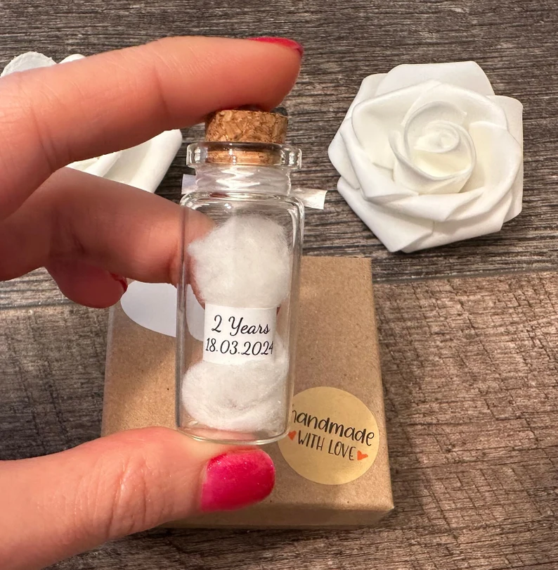 ❤️Anniversary miniature gift