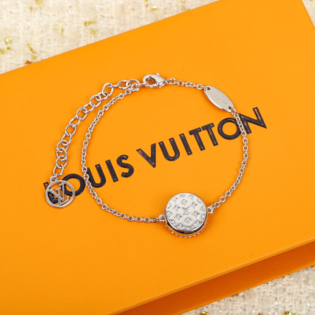 Louis Vuitton round logo diamond bracelet