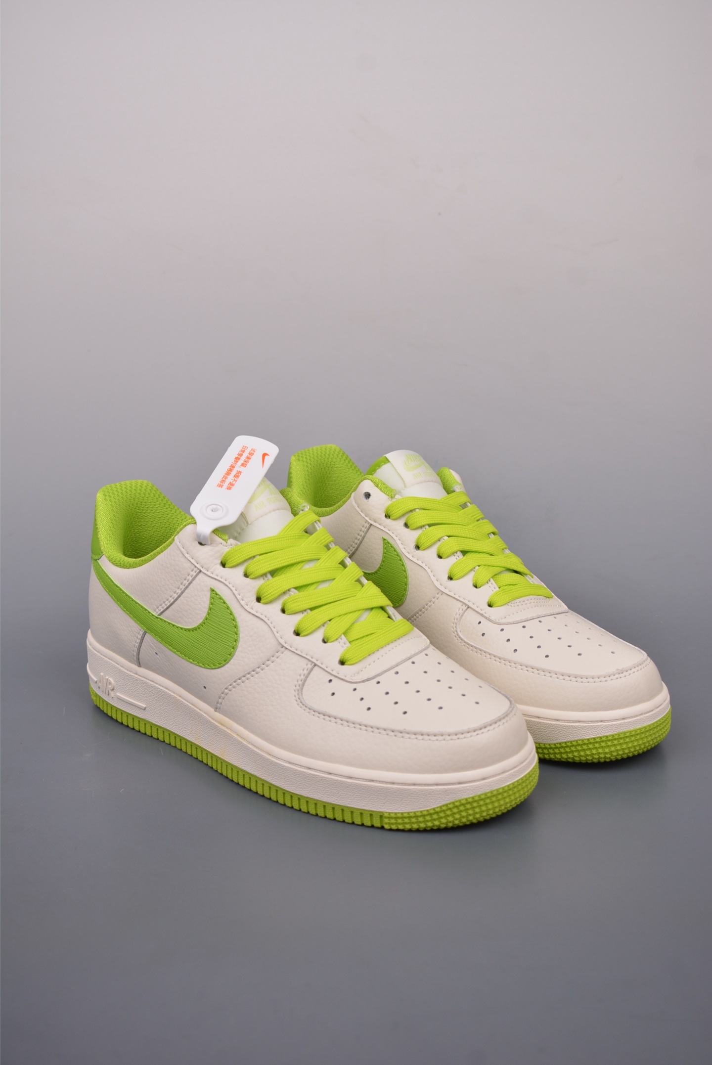 Nike By You Air Force 1'07 Low Retro SP Leather Off-White Green PR0026-312