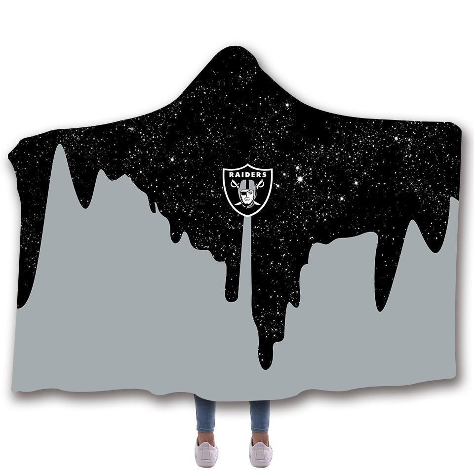 LAS VEGAS RAIDERS CLASSIC 3D HOODED BLANKET