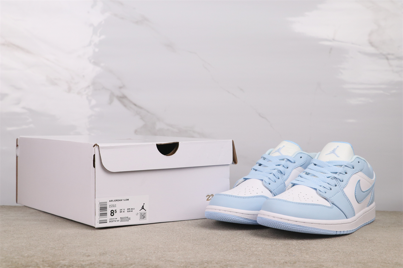 Air Jordan 1 Low Aluminum DC0774-141