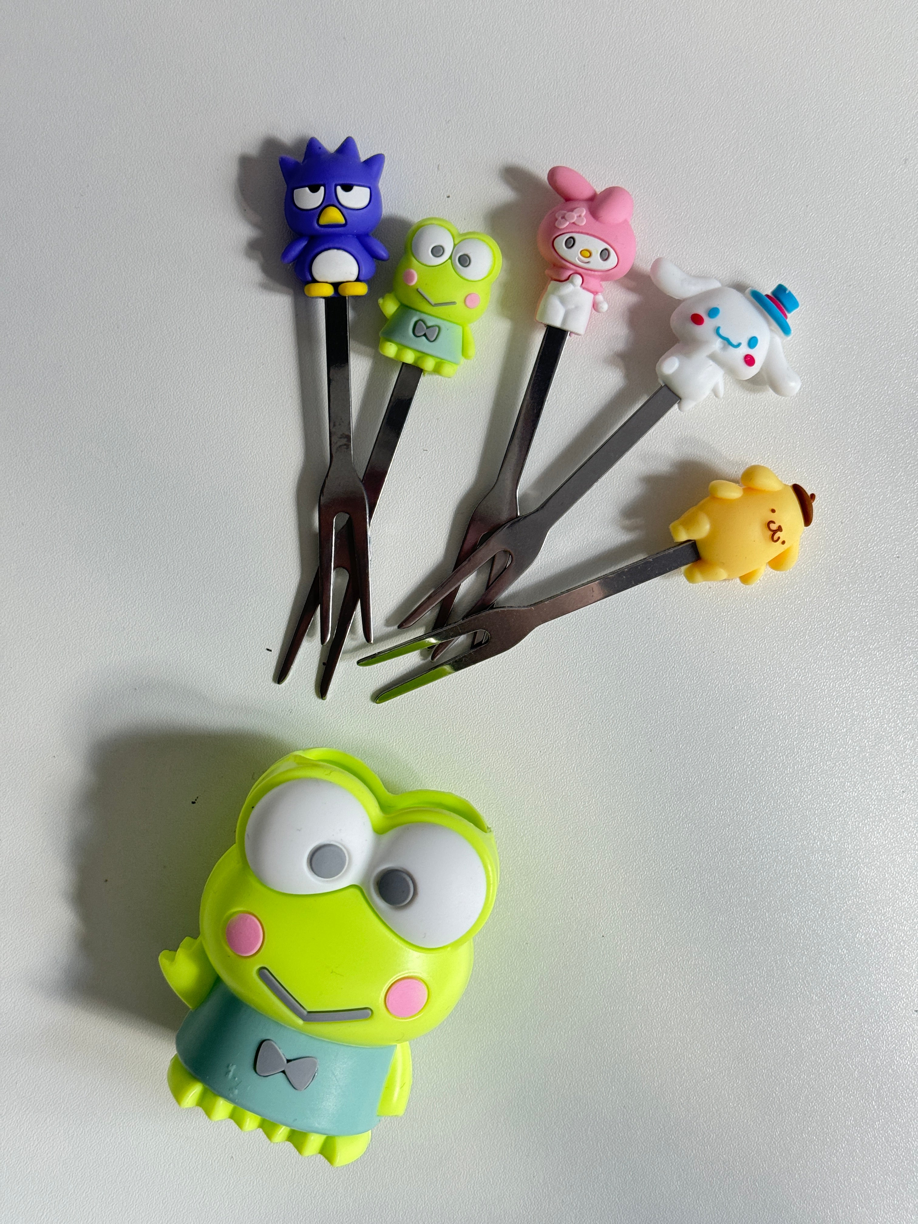 Keroppi Sanrio Set of 5 Stainless Steel Fruit forks Cute Food Fruit Picks Forks Dessert Forks for Bento Lunch Box, Party Choose
